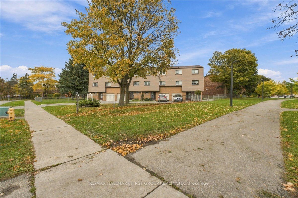 1415 Fieldlight Boulevard 4