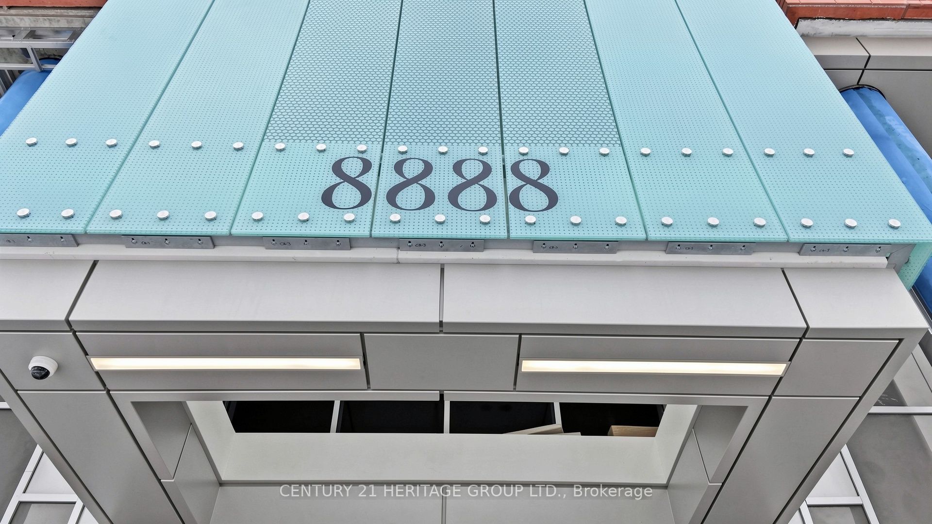 8888 Yonge Street 622
