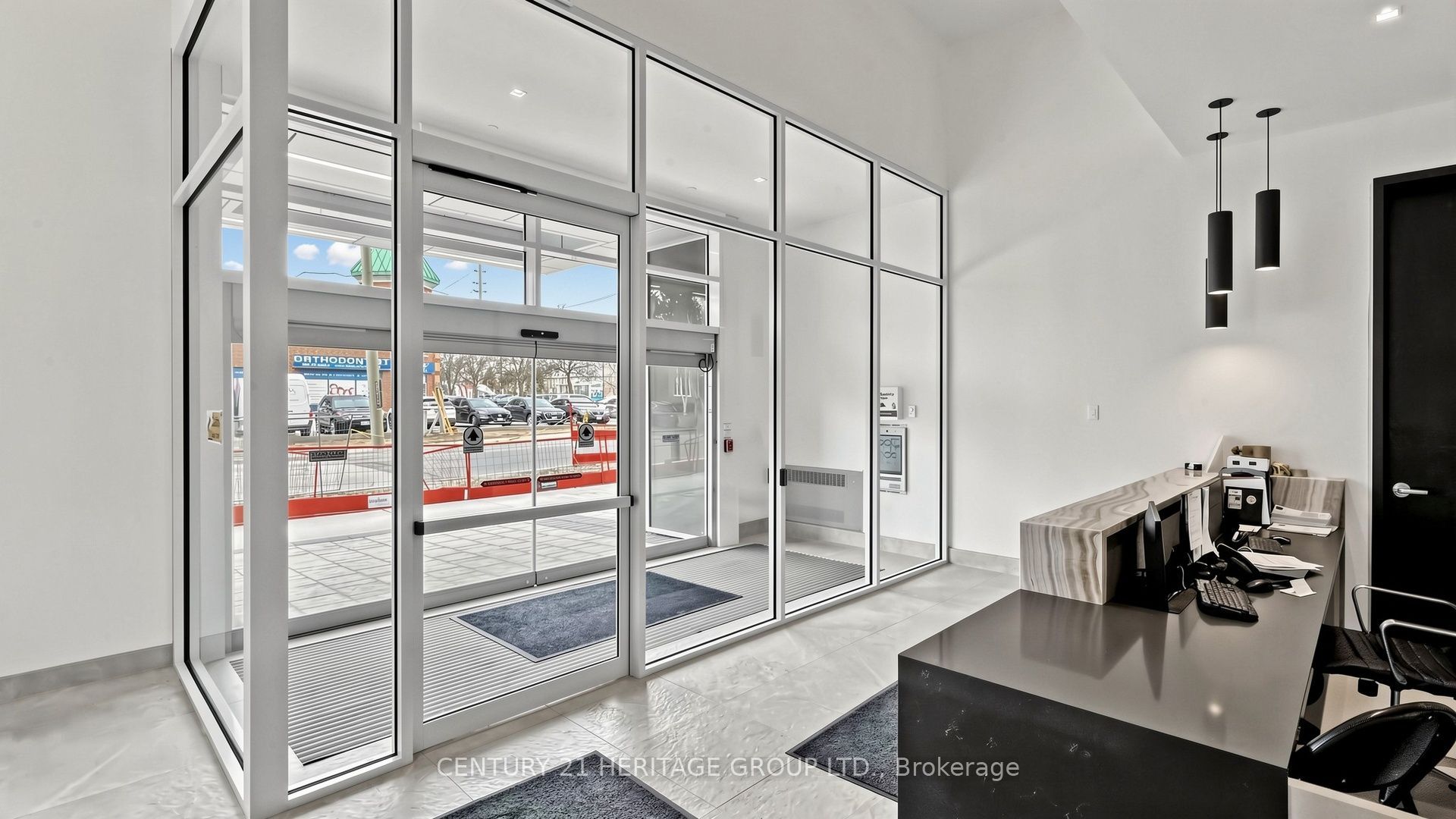 8888 Yonge Street 622