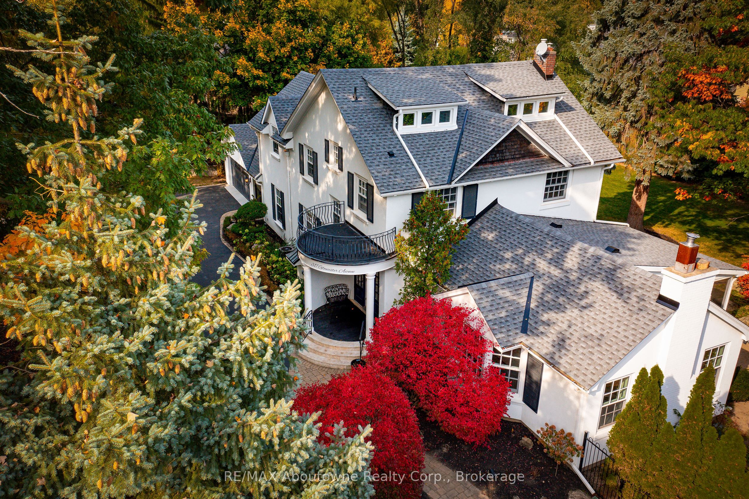 317 Gloucester Avenue