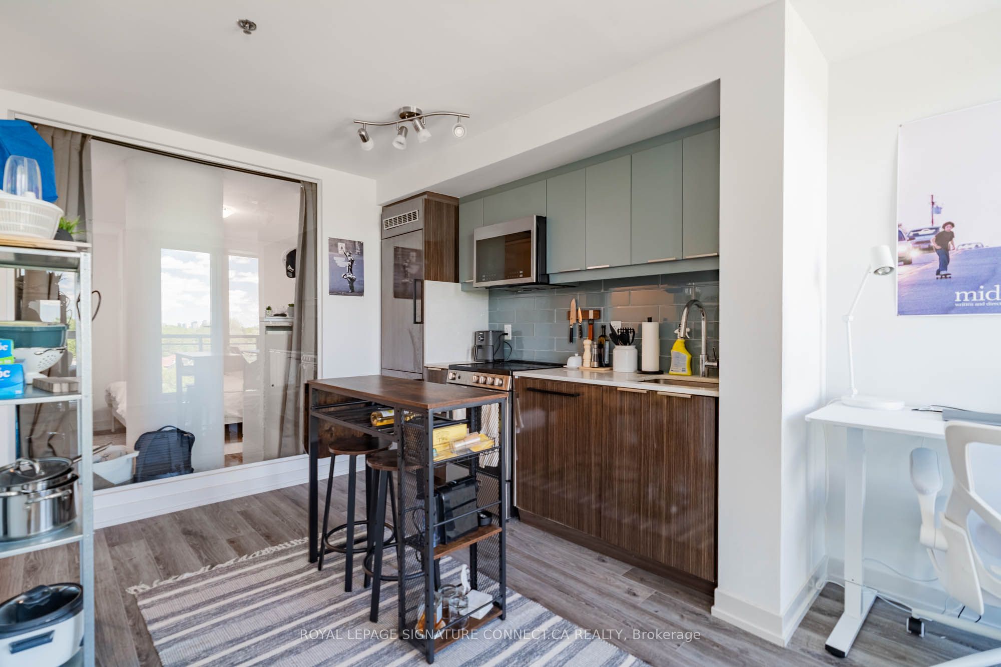 90 Glen Everest Road 706