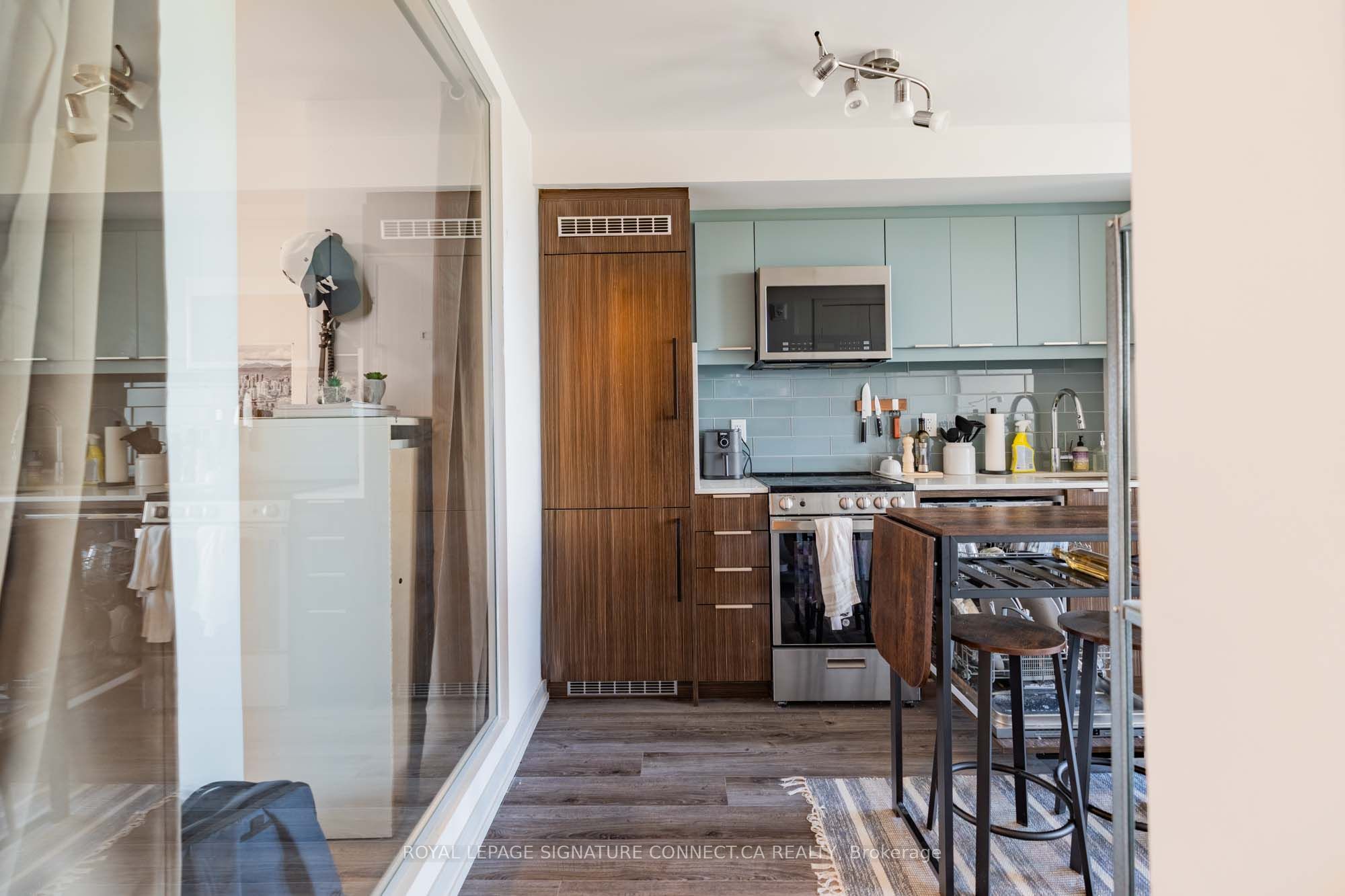 90 Glen Everest Road 706