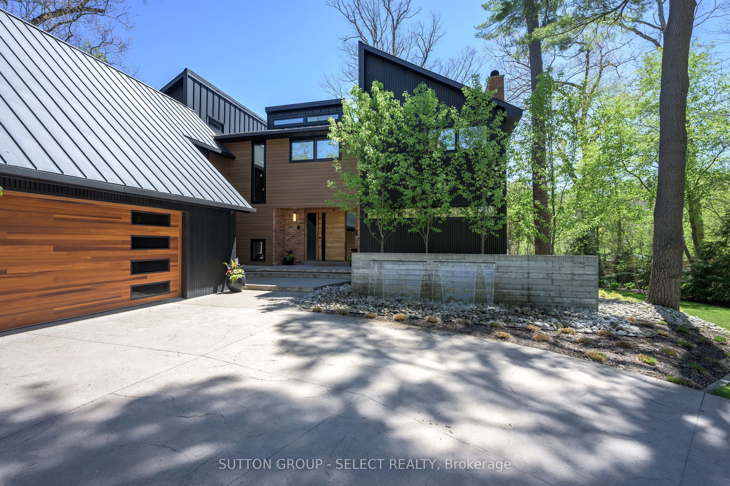 45 Blackburn Crescent