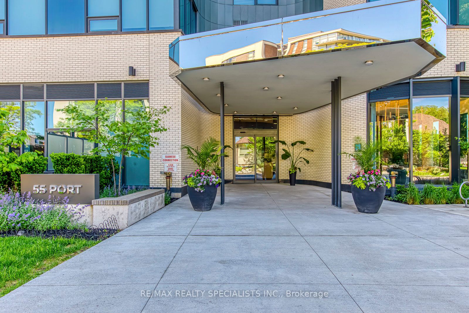 55 Port Street 304