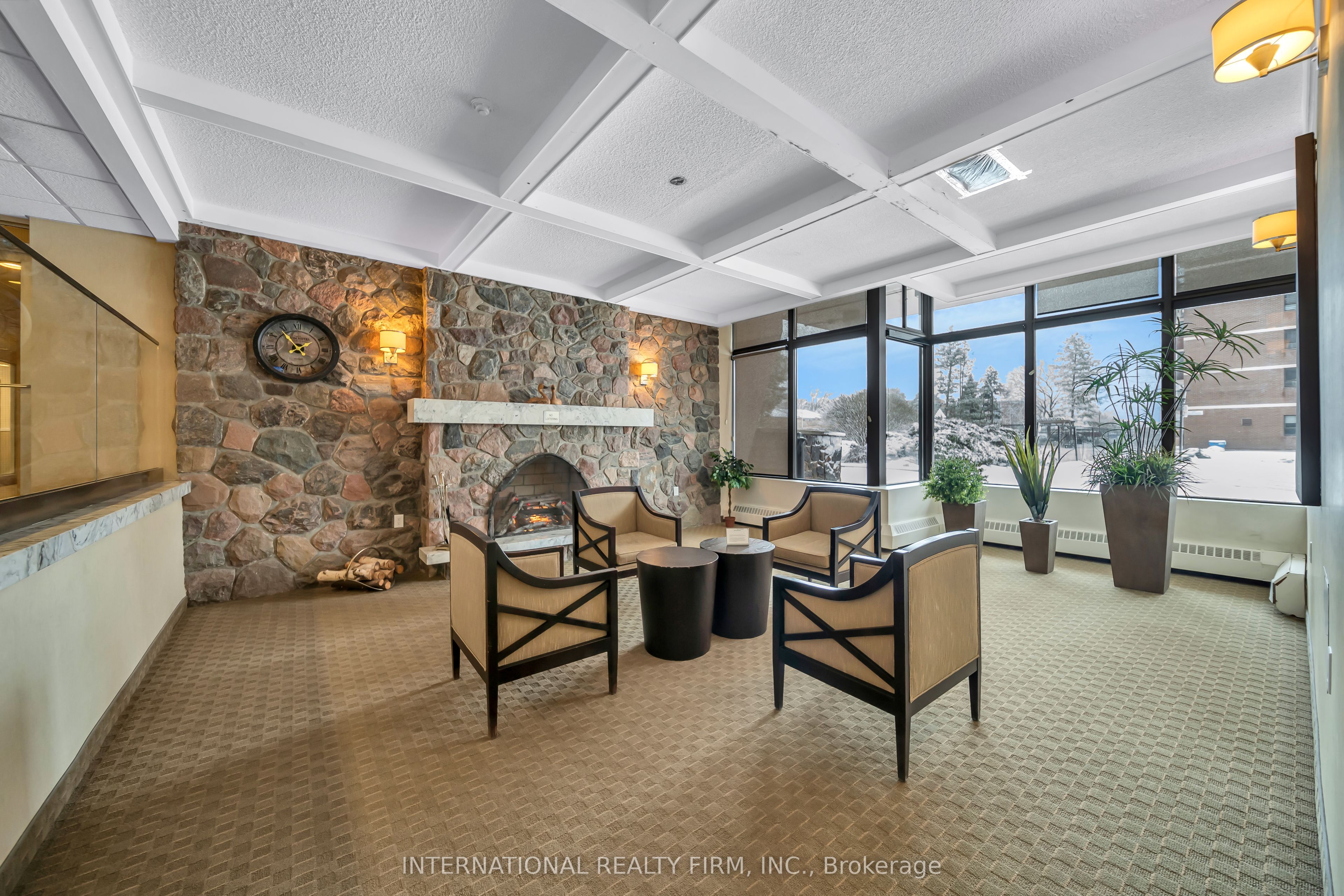 1615 Bloor Street 801