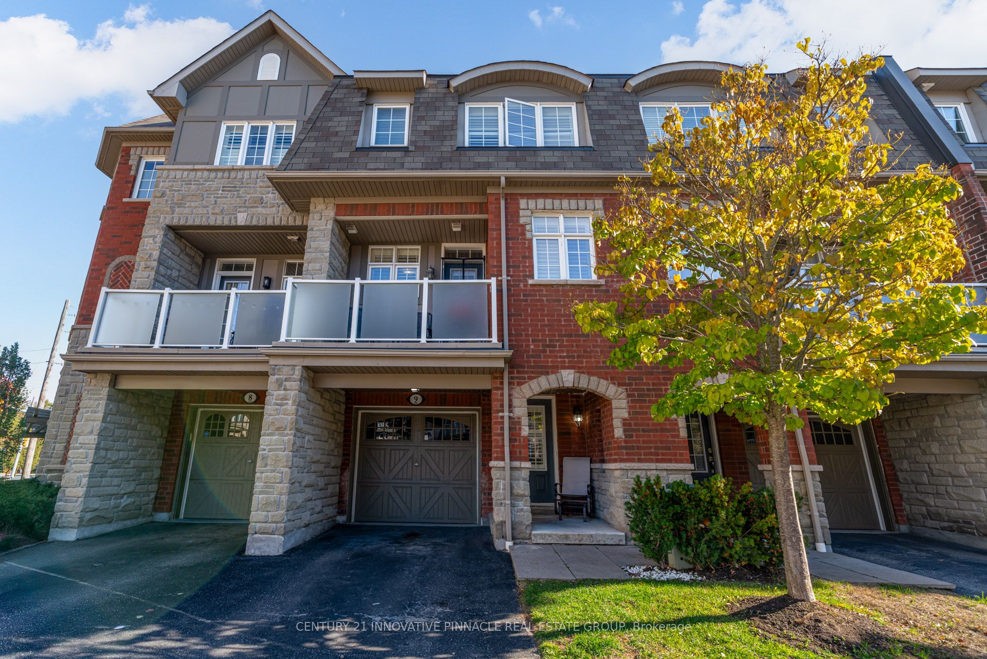 1701 Finch Avenue 9