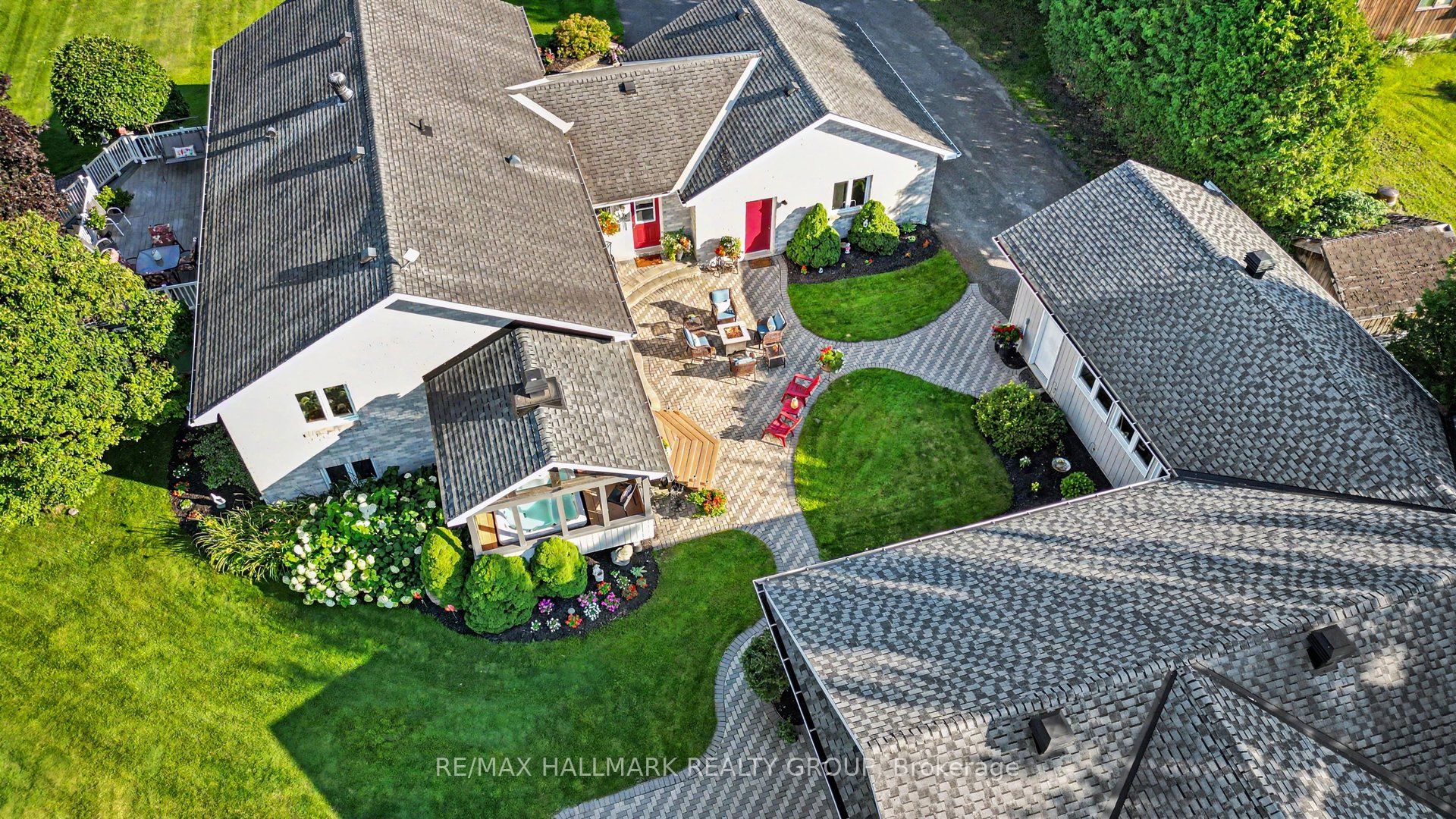 1721 Carsonby Road E
