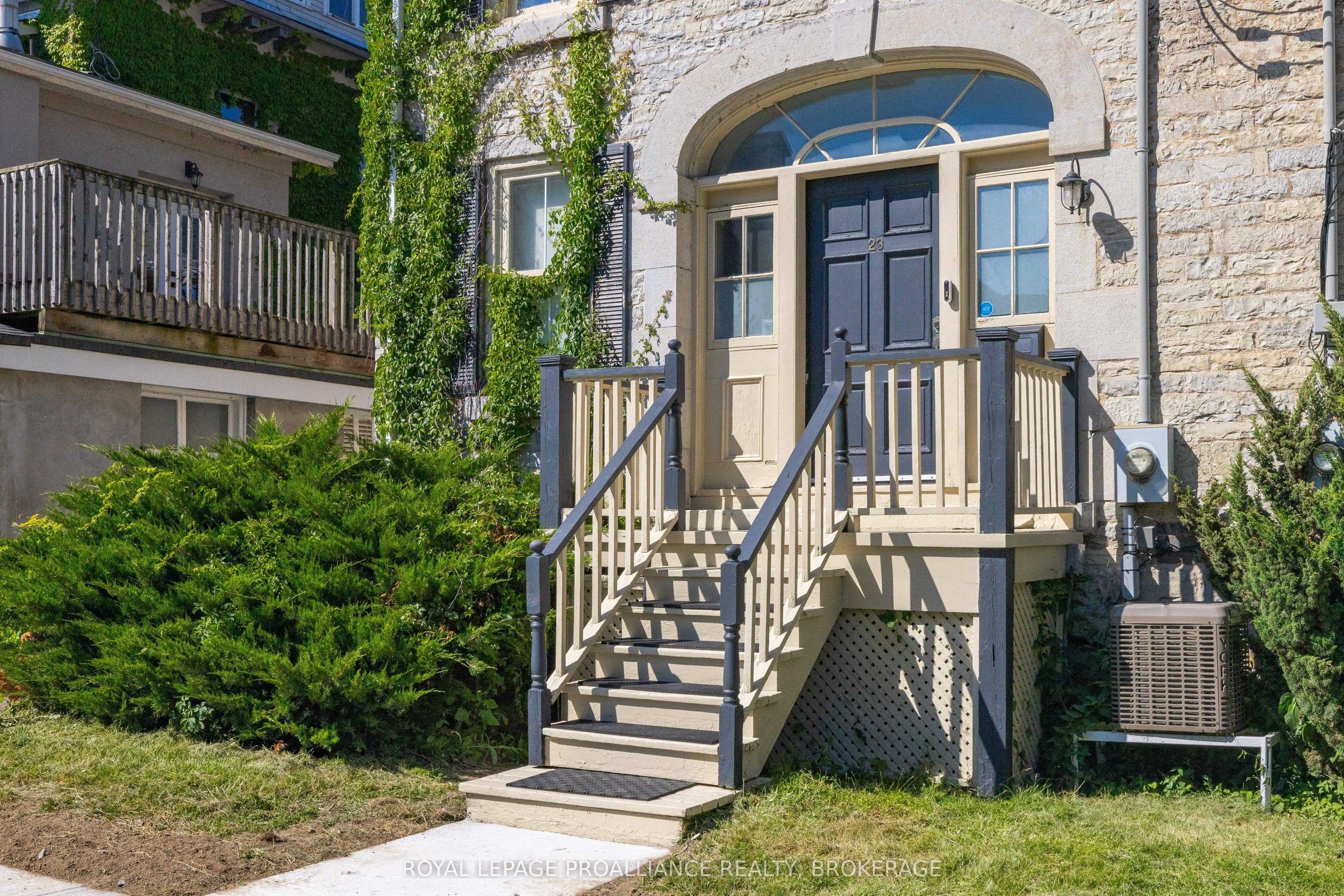 23 Earl Street