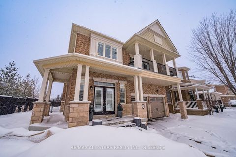 252 Glad Park Avenue Whitchurch-Stouffville ON L4A 1X1