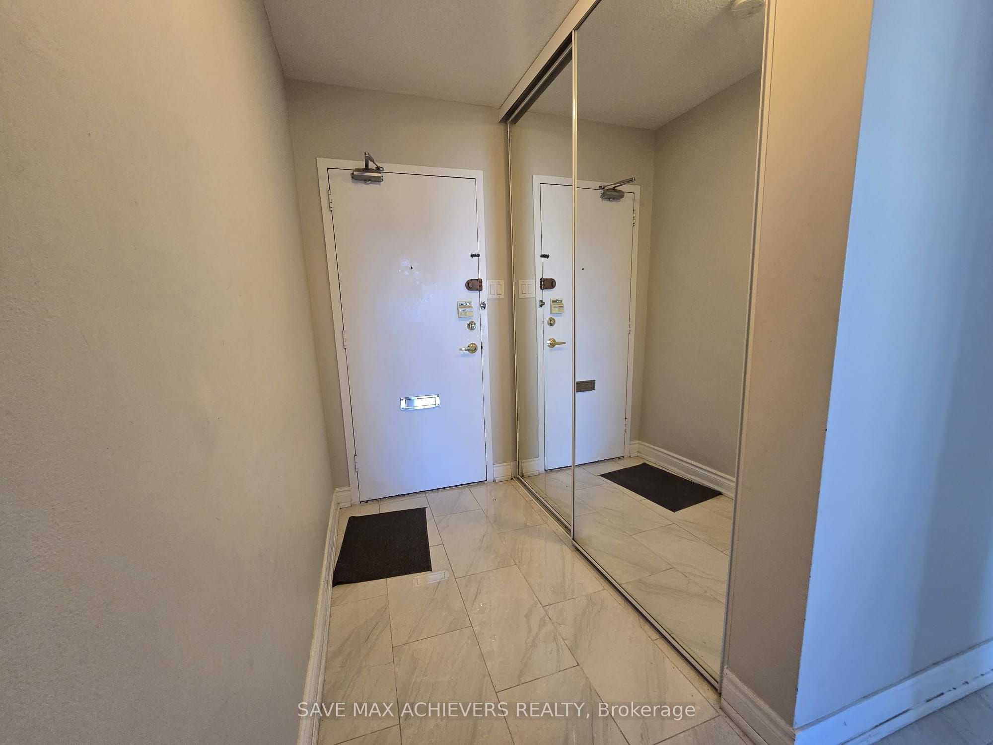 1455 Lawrence Avenue W 1004