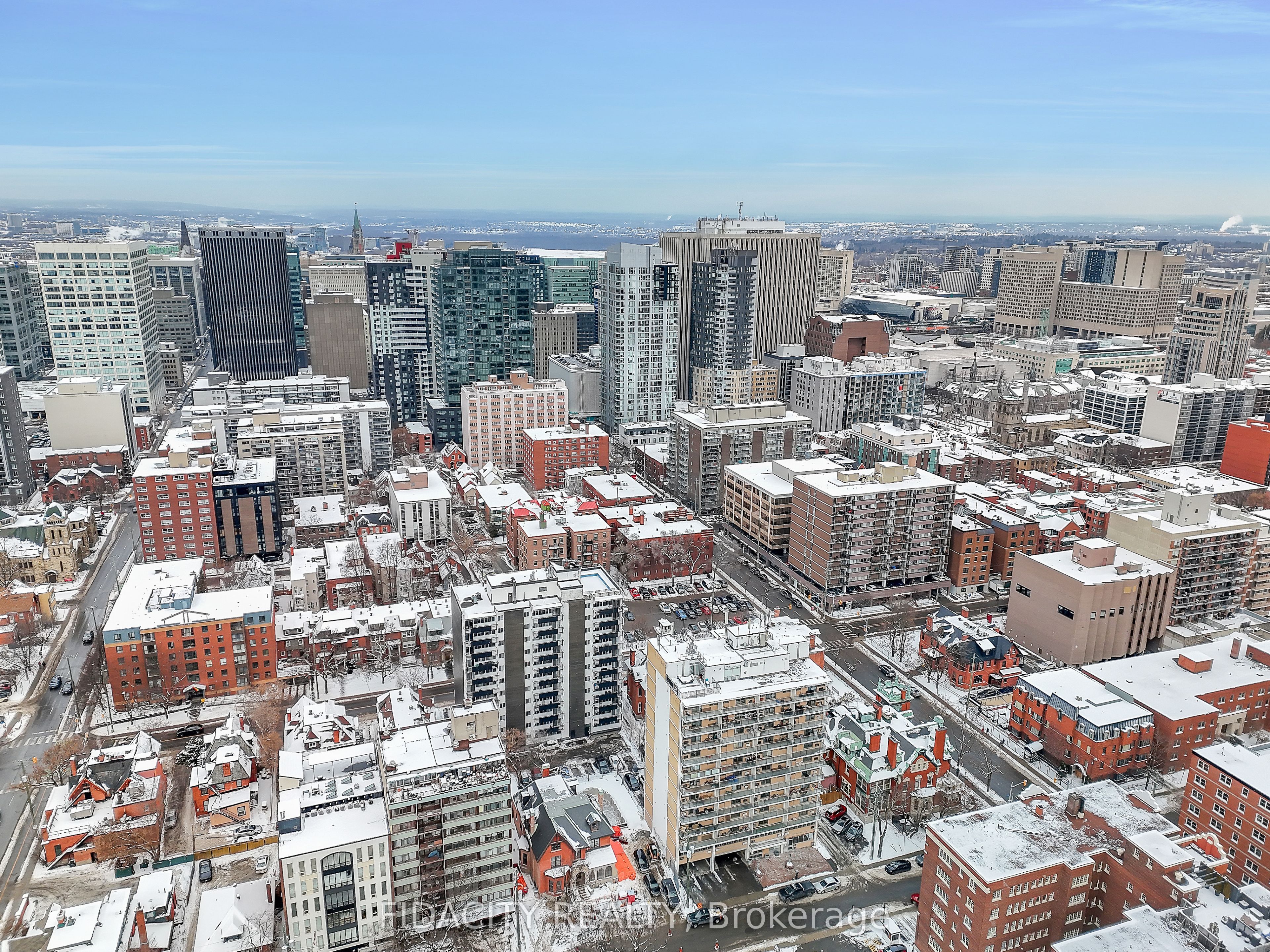 330 Gilmour Street