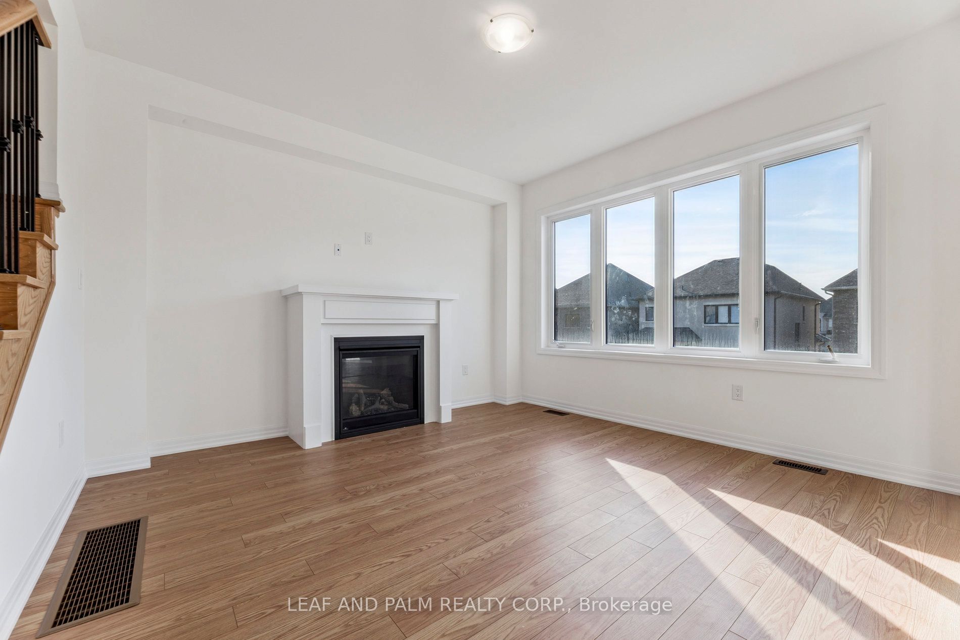 35 Ed Ewert Avenue