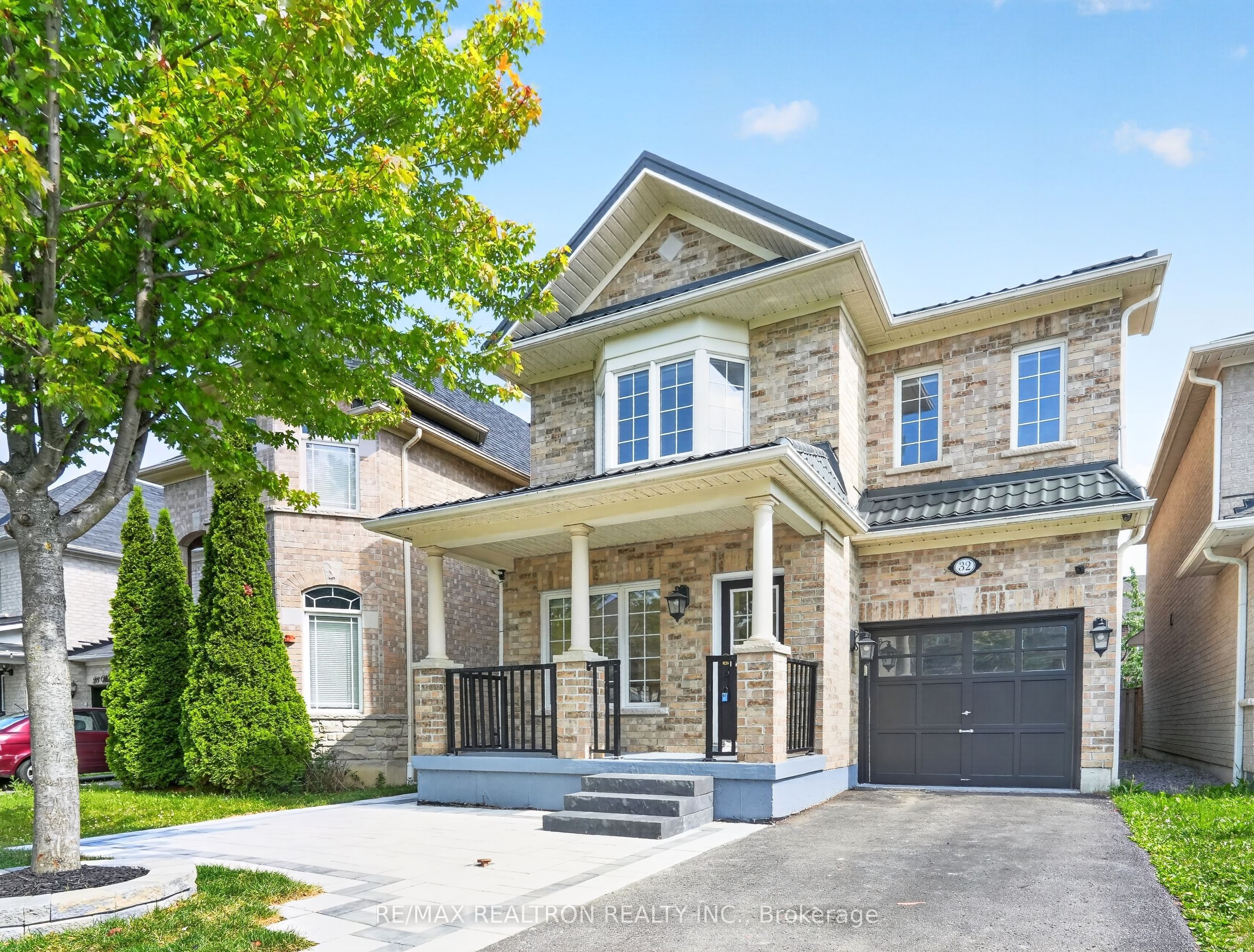 32 Whitlock Crescent