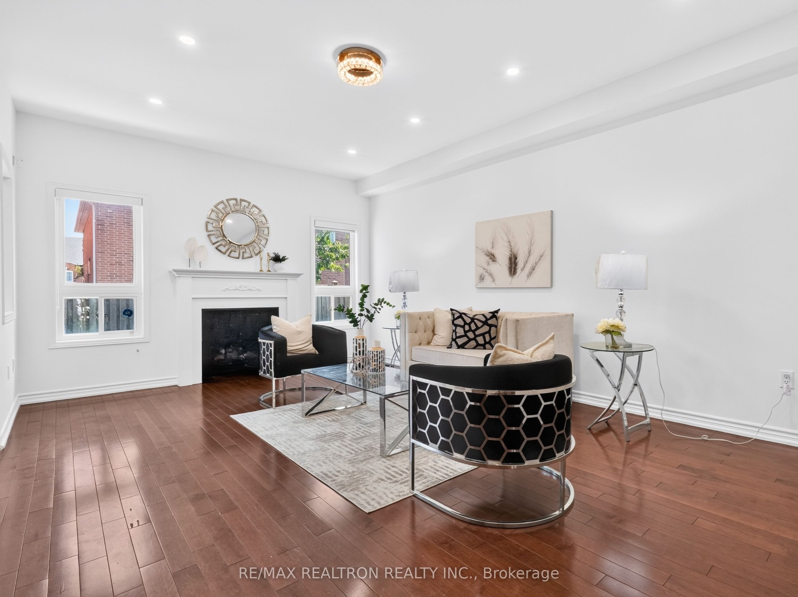 32 Whitlock Crescent