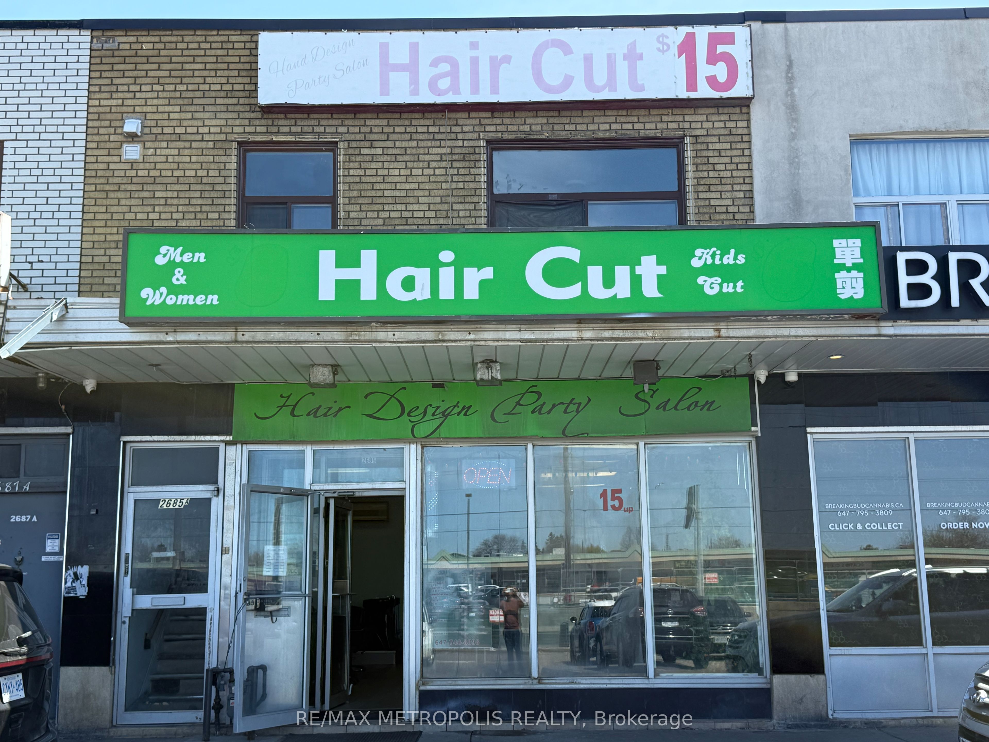 2685 Eglinton Avenue E