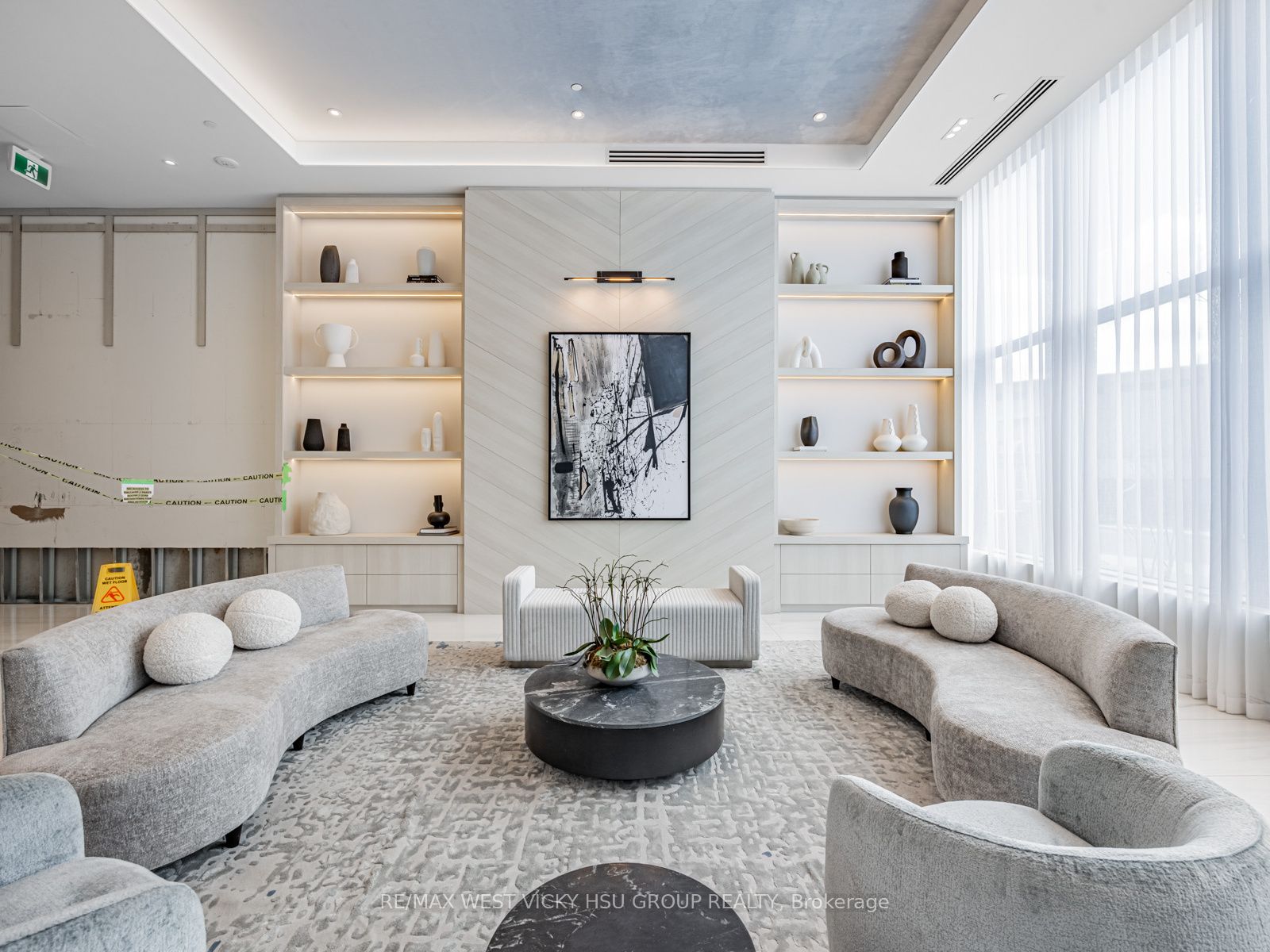 1063 Douglas McCurdy Comm Circle 1004