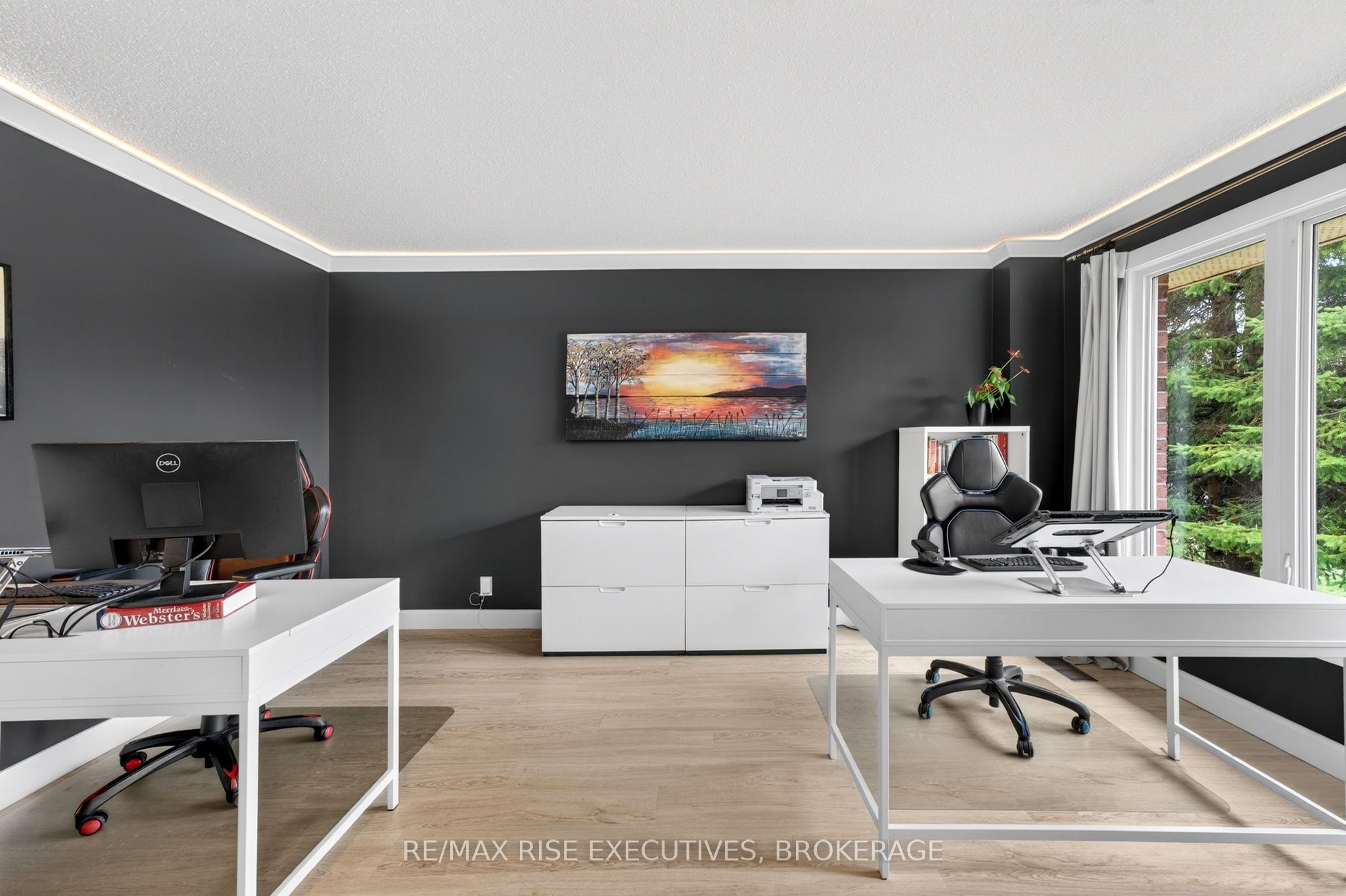 1220 Humberside Drive