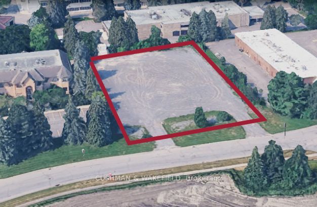 33 Terence Matthews Crescent
