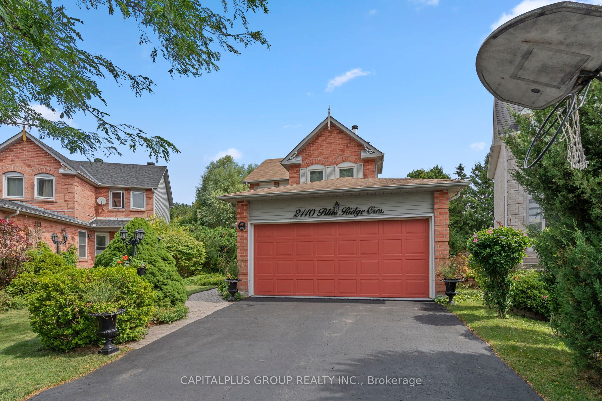2110 Blue Ridge Crescent