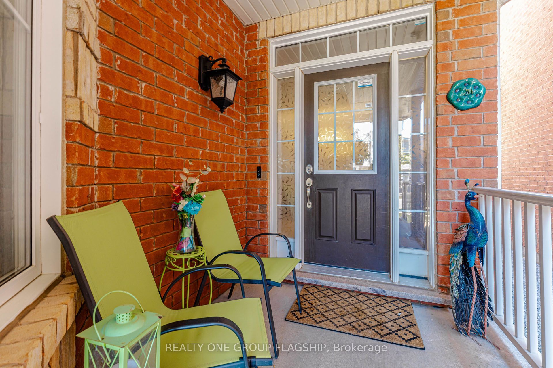 715 Casarin Crescent
