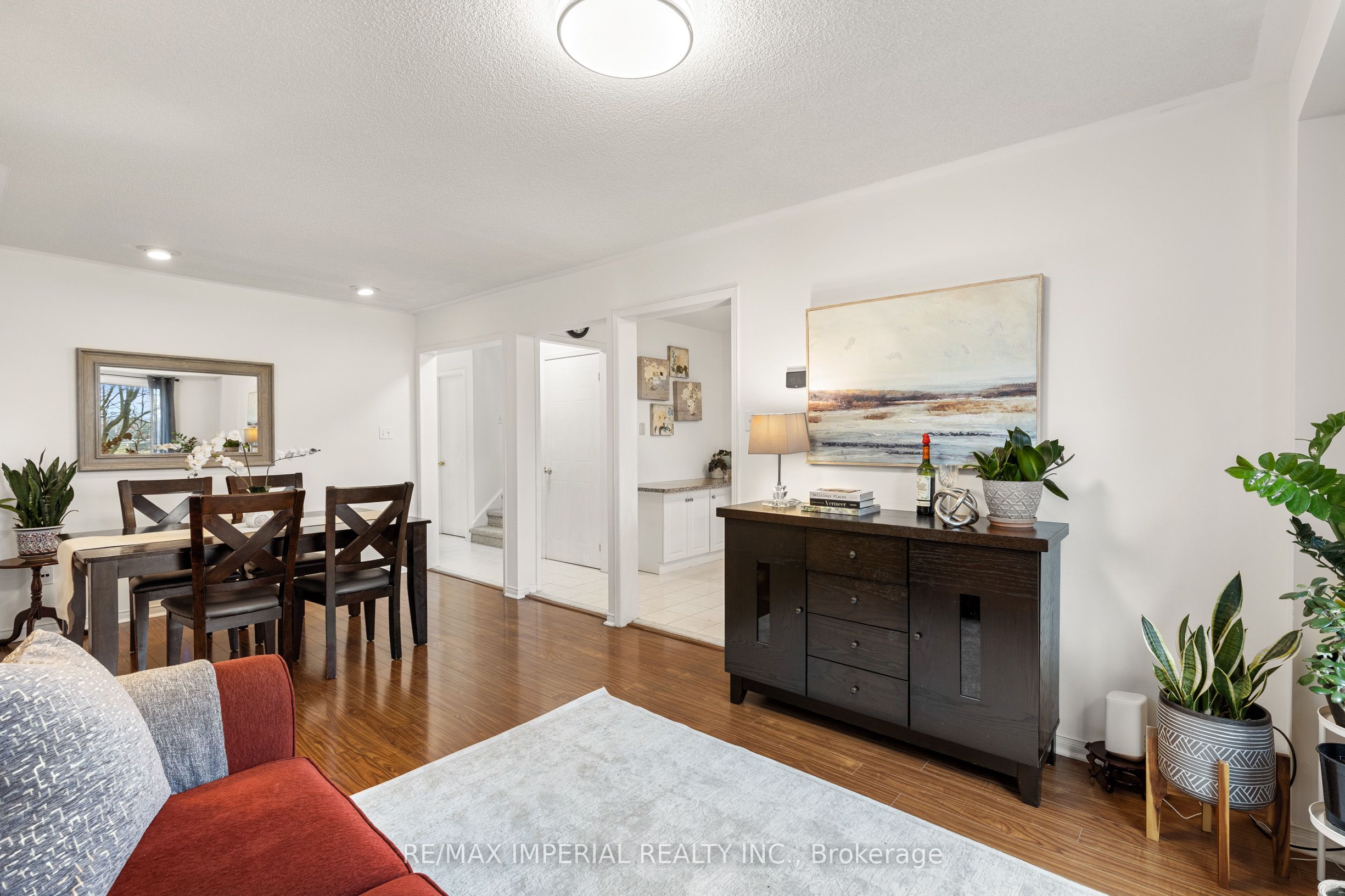 5305 Glen Erin Drive 37B