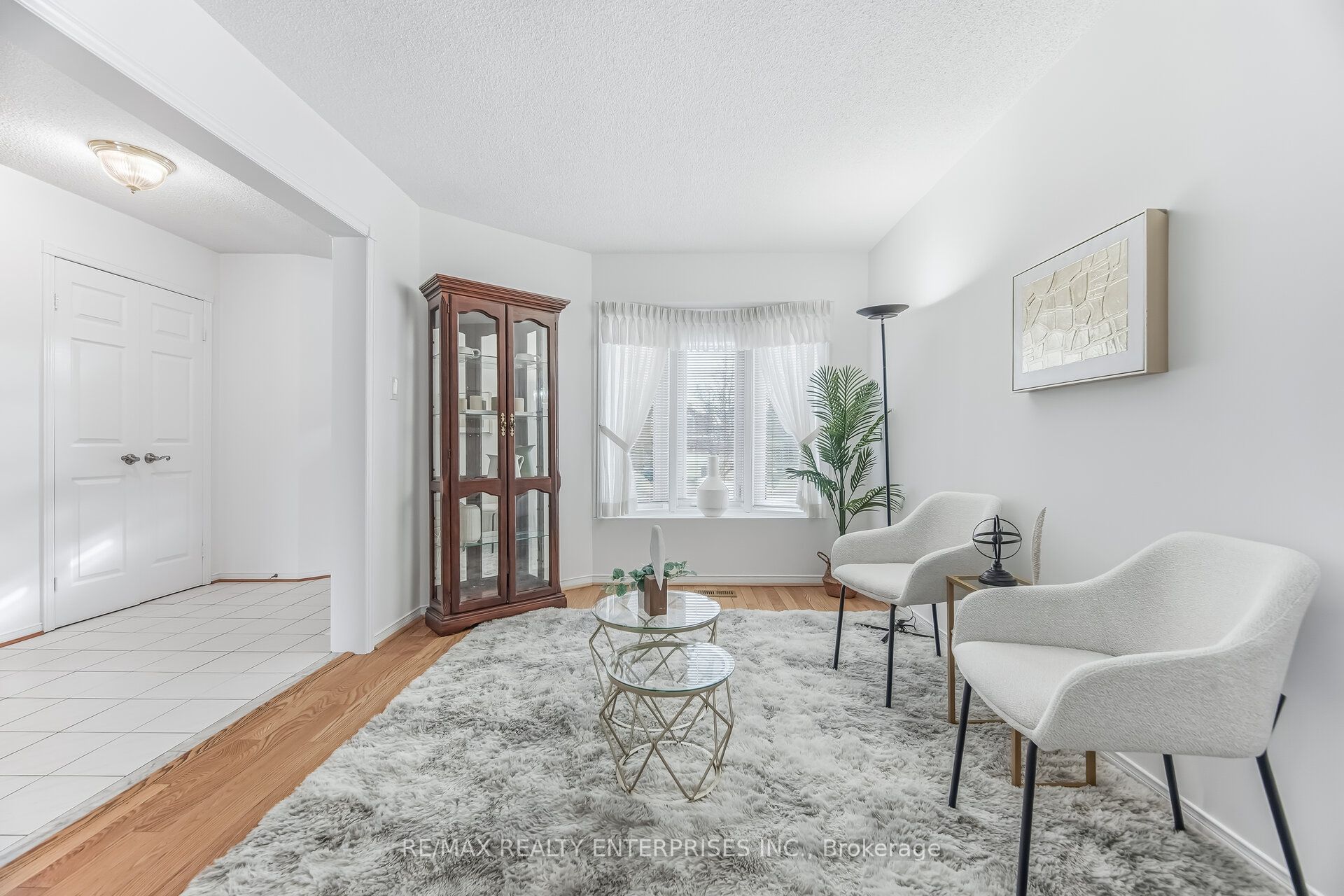 407 Wendron Crescent