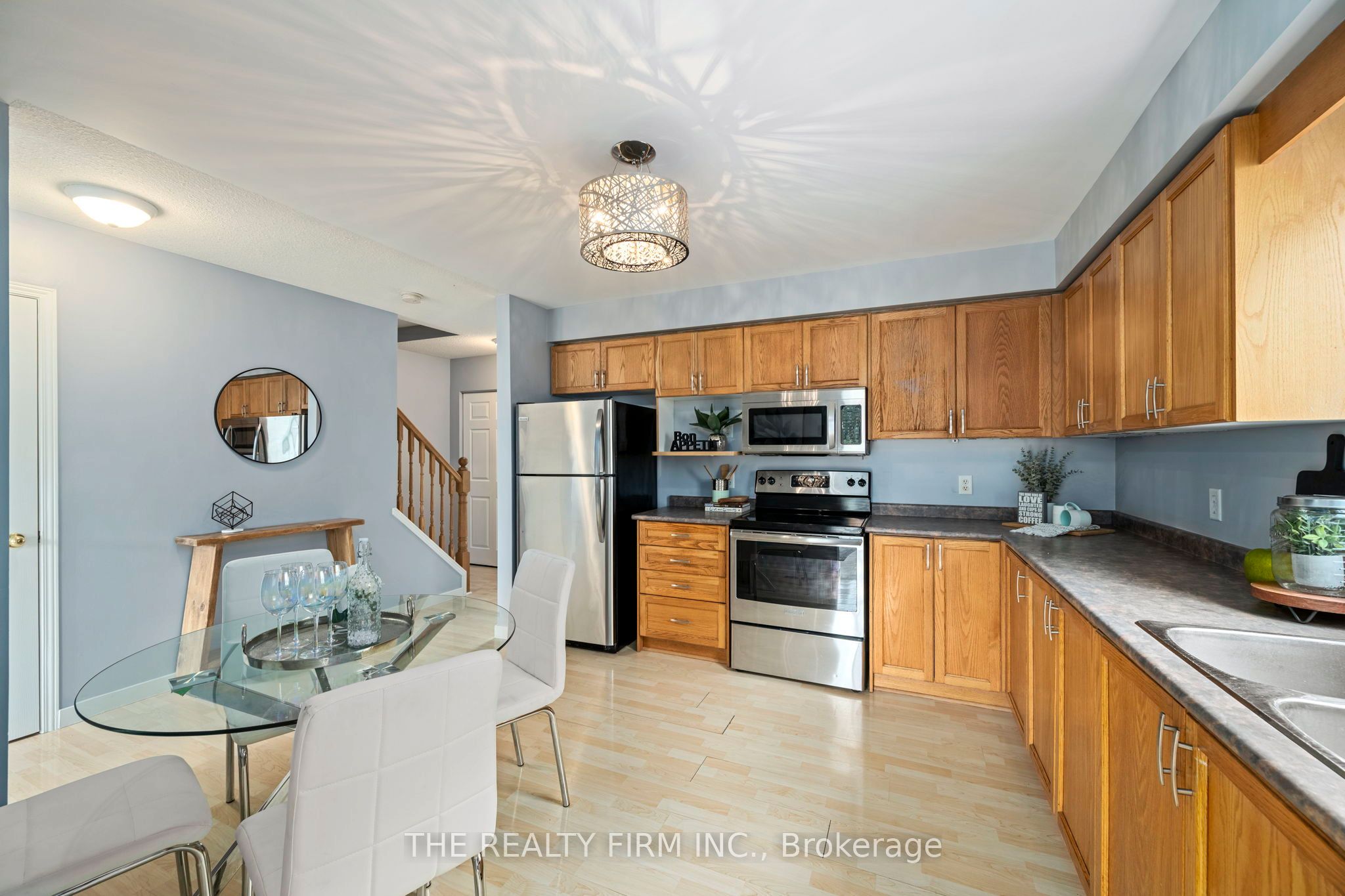 567 Fieldgate Circle