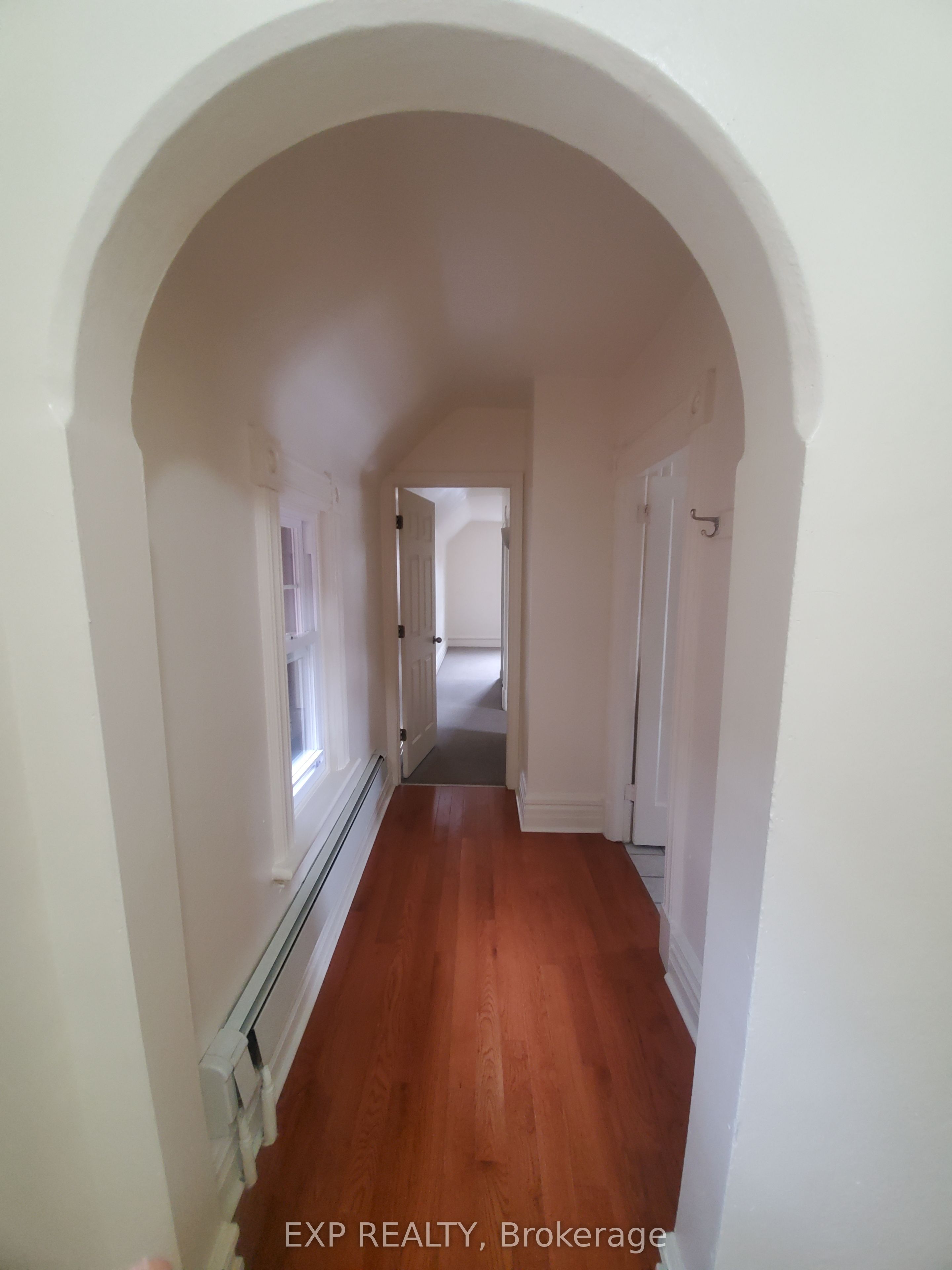 360 Gilmour Street