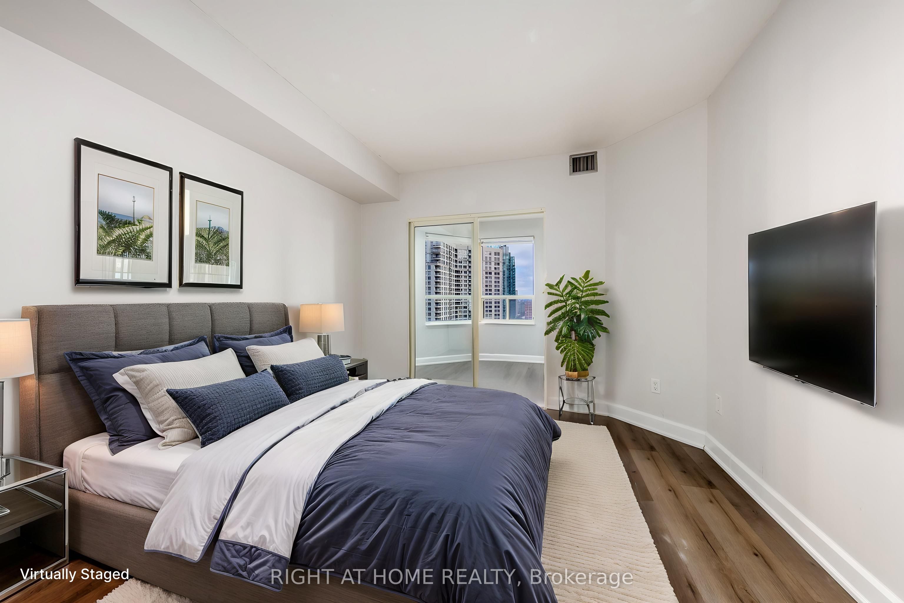 335 WEBB Drive PH104