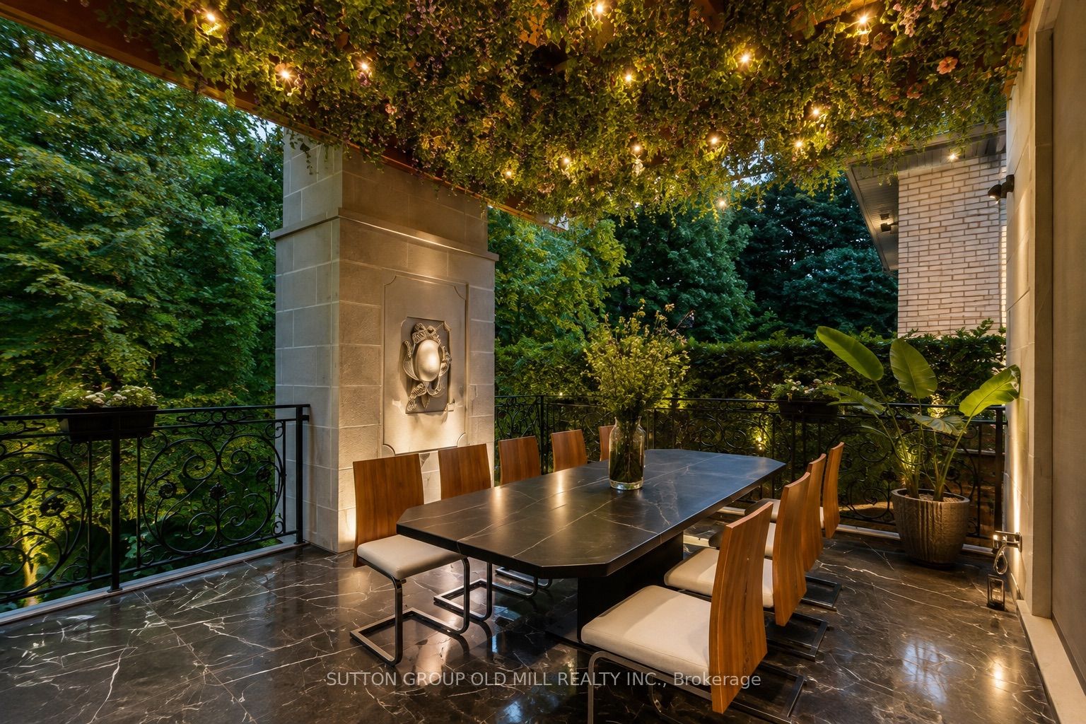 10 Hillavon Drive