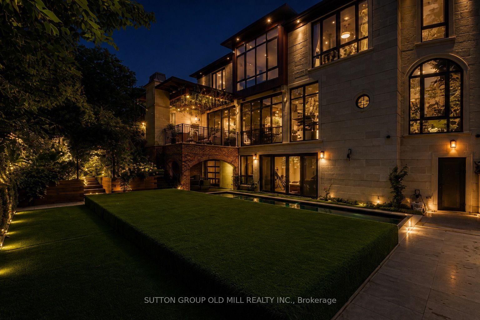 10 Hillavon Drive