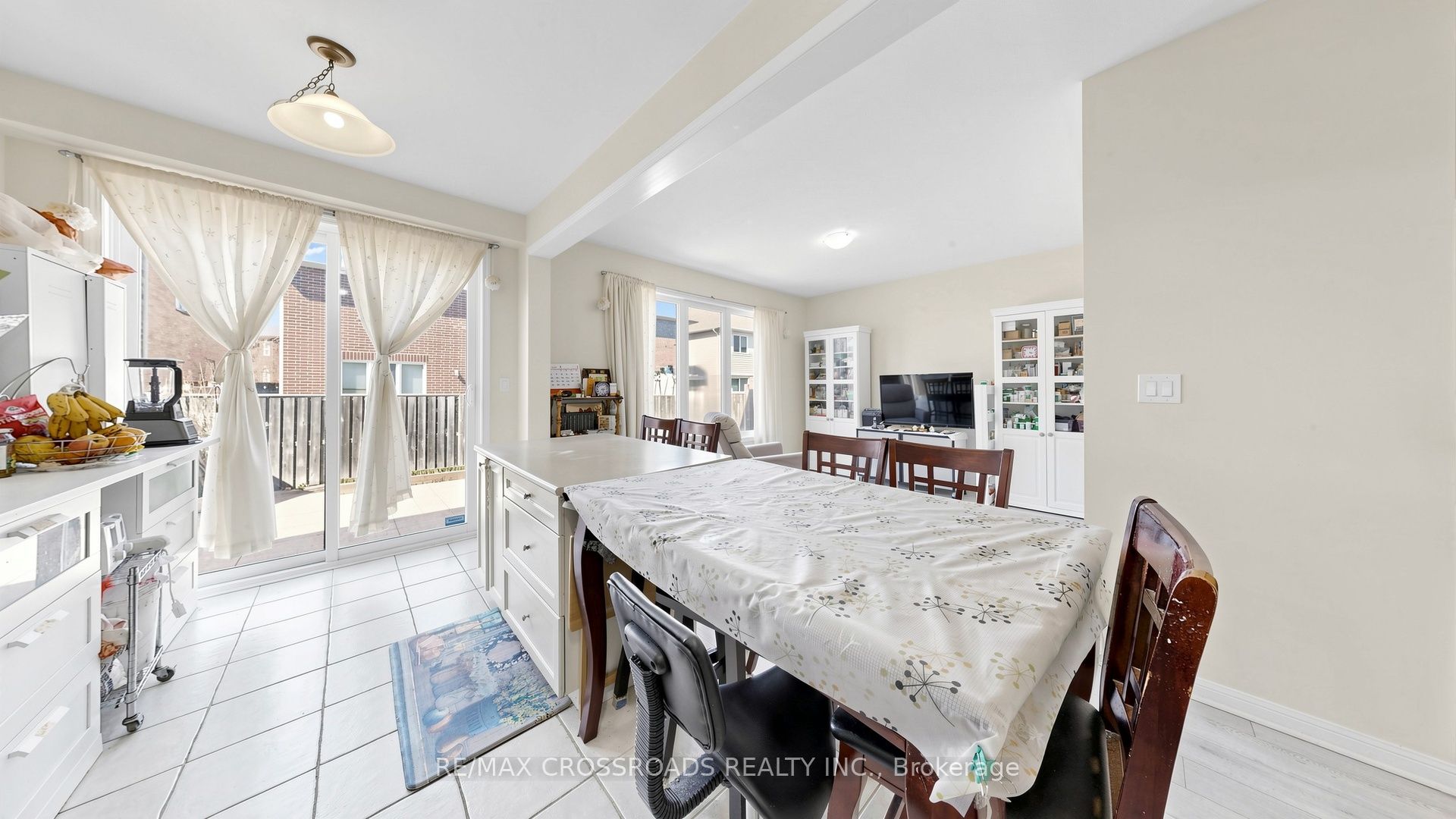 1754 Hayden Lane