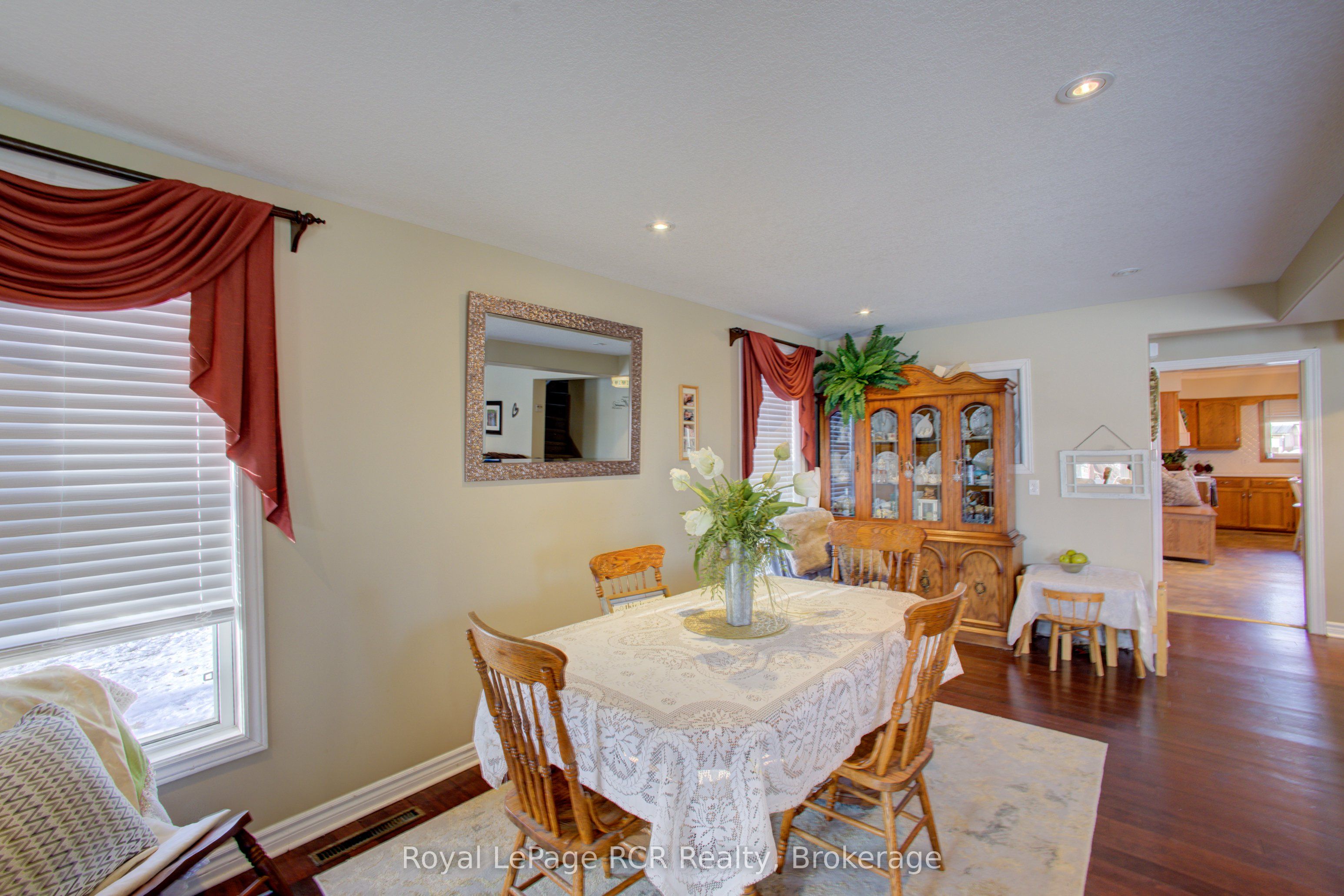 9270 Road 157 Road