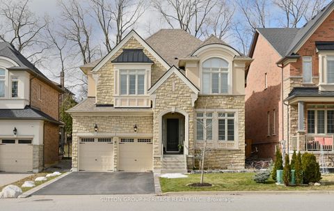 522 Cliffview Road Pickering ON L1W 2N8