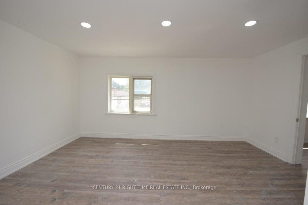79-71 CEDAR Street N