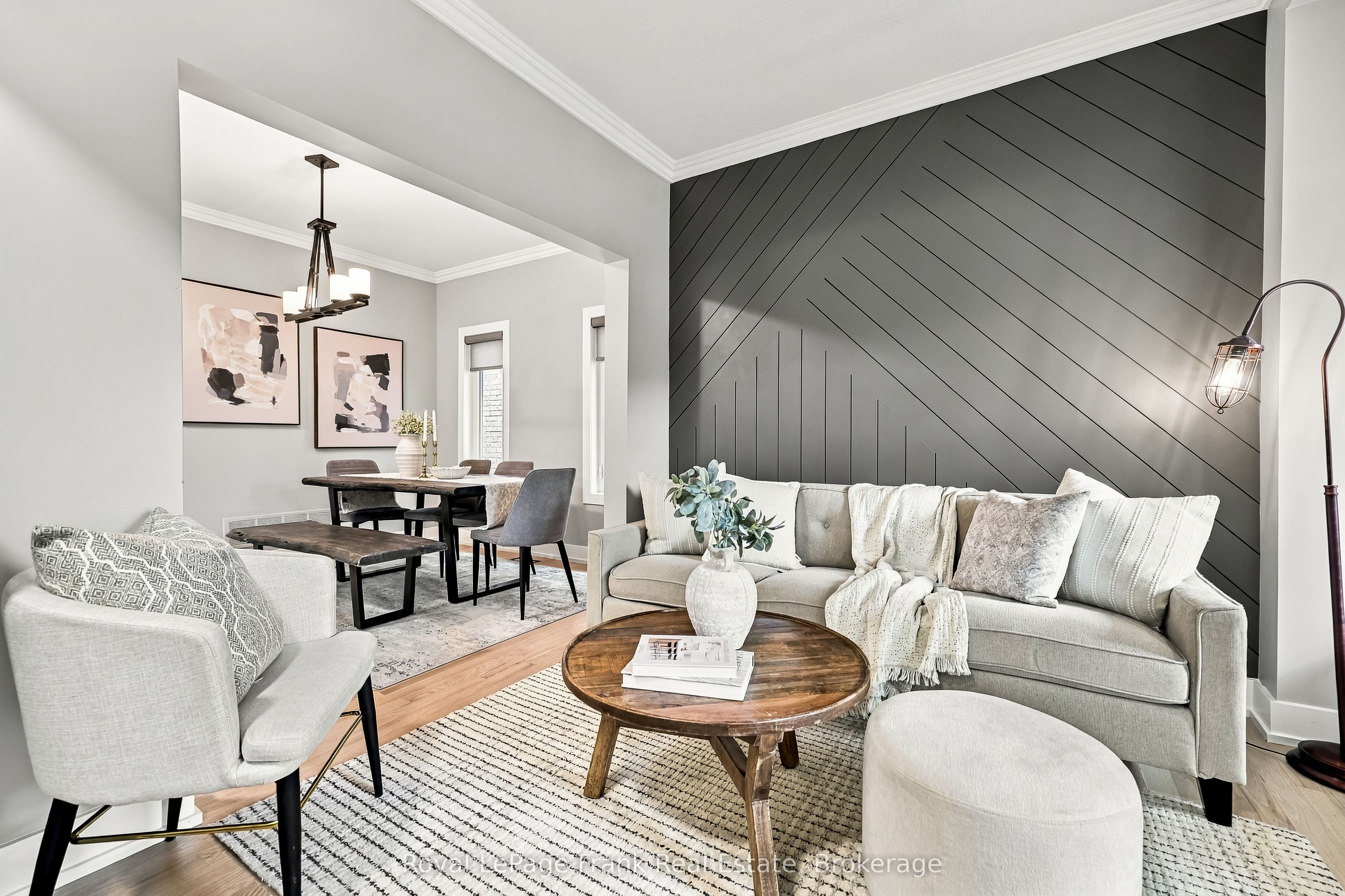 6 Foxbury Road