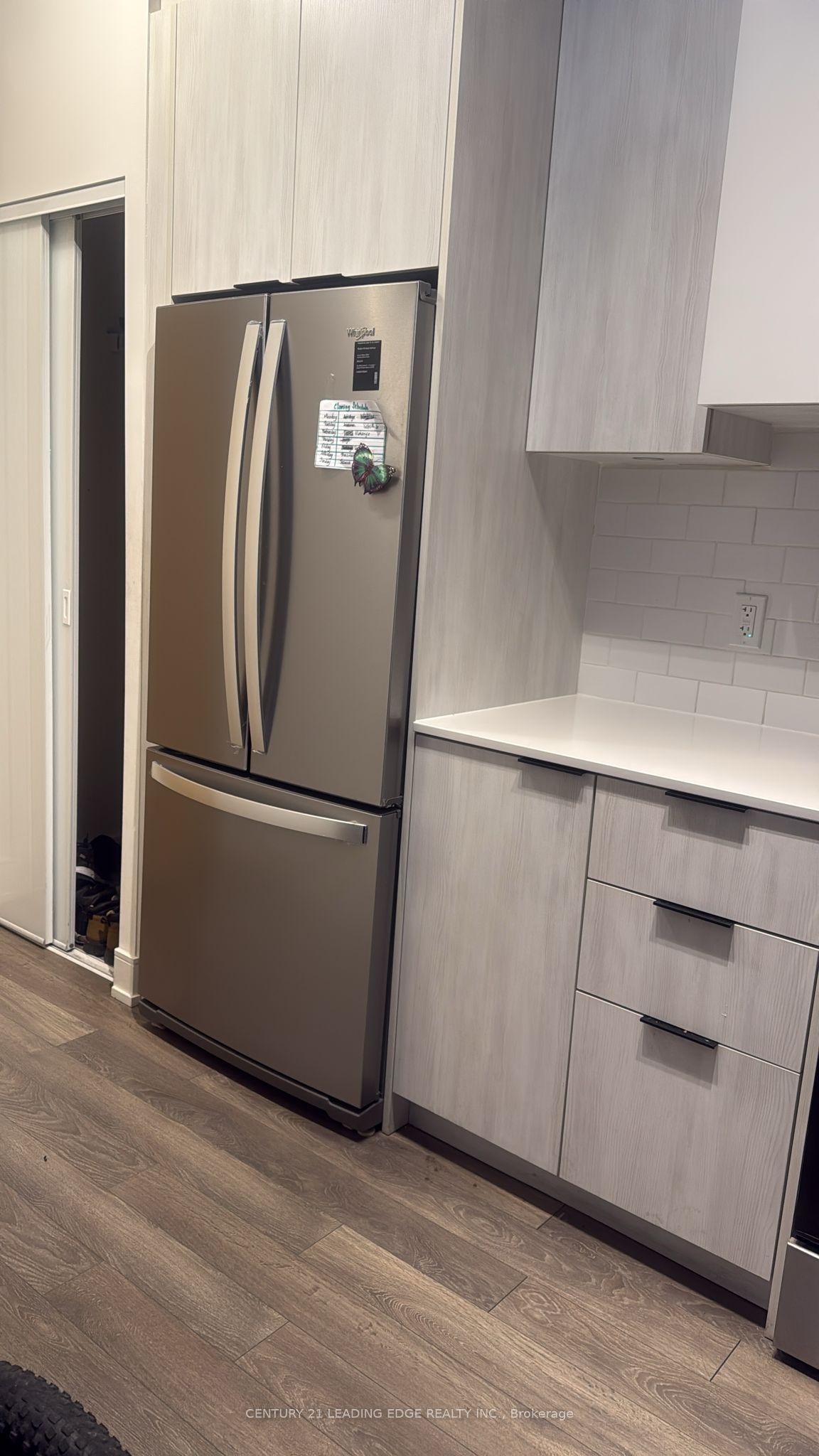 1350 Ellesmere Road 613