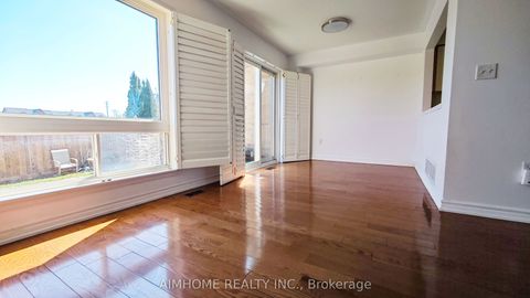 340 KITTRIDGE Road Oakville ON L6H 7K6