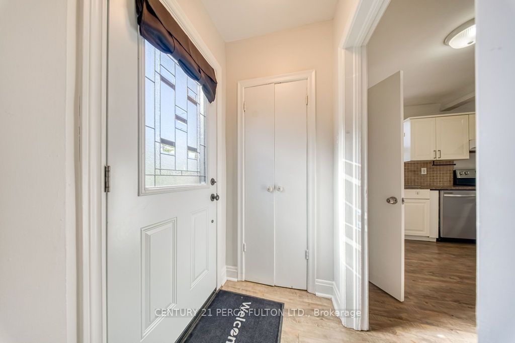 12 Silvercrest Avenue