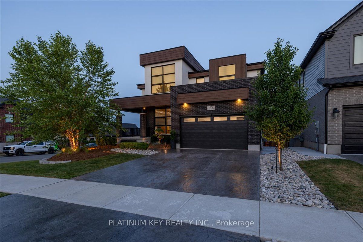 83 Daventry Way
