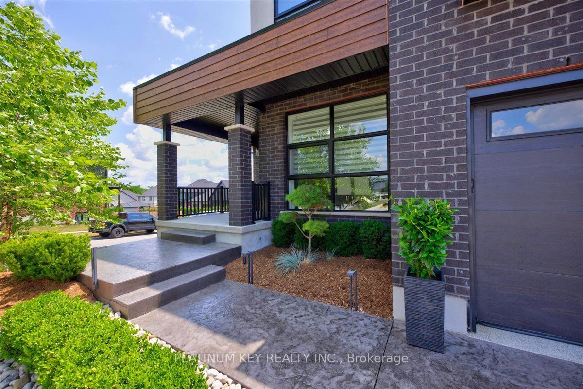 83 Daventry Way