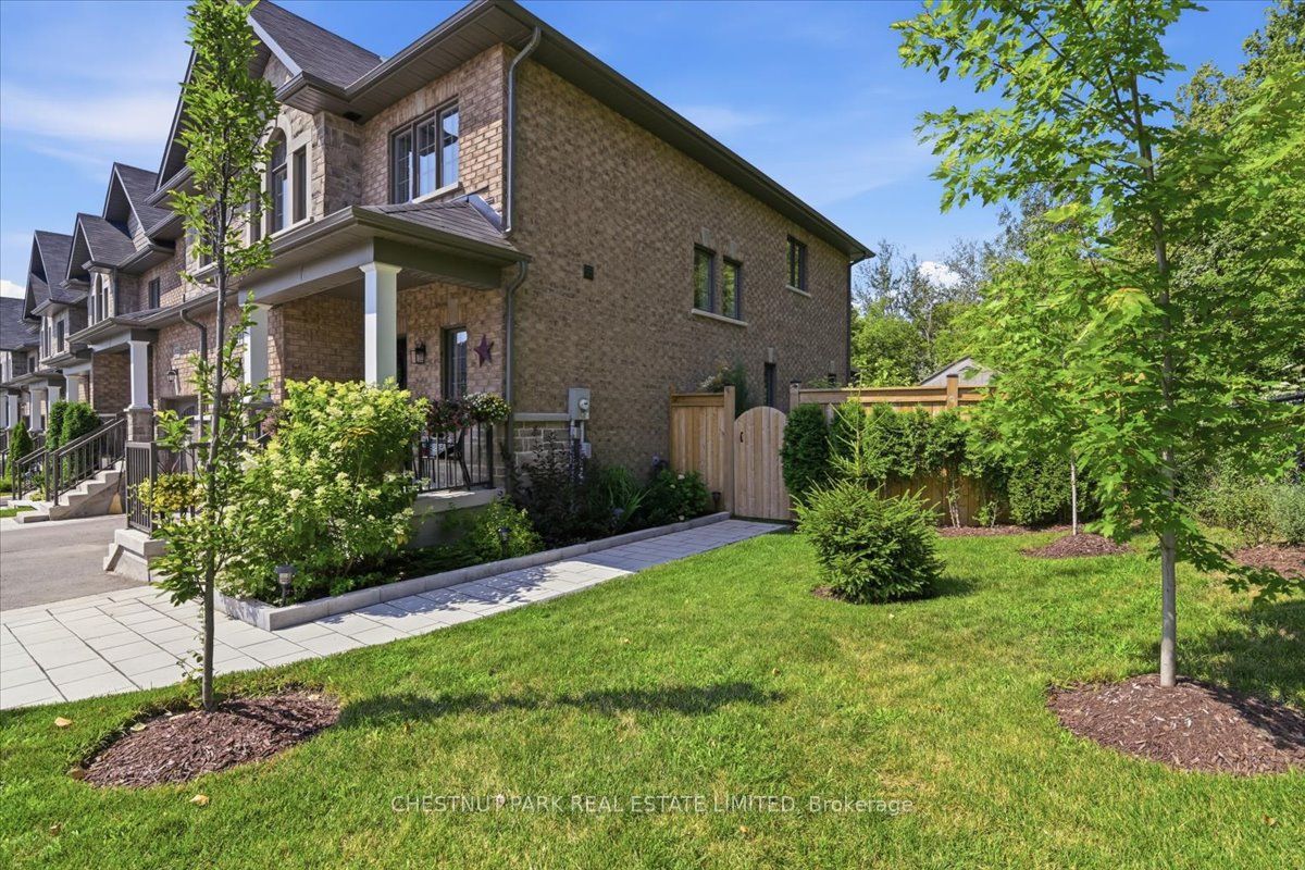 21 Gord Matthews Way