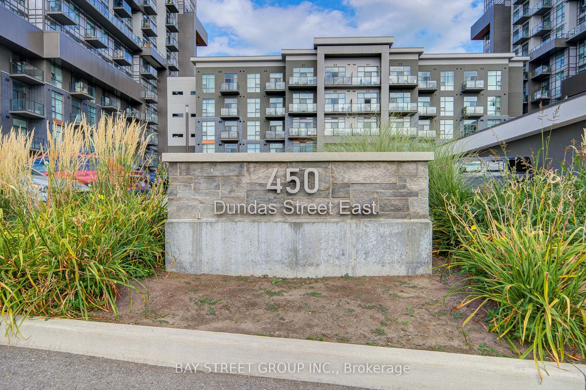 450 Dundas Street E 313