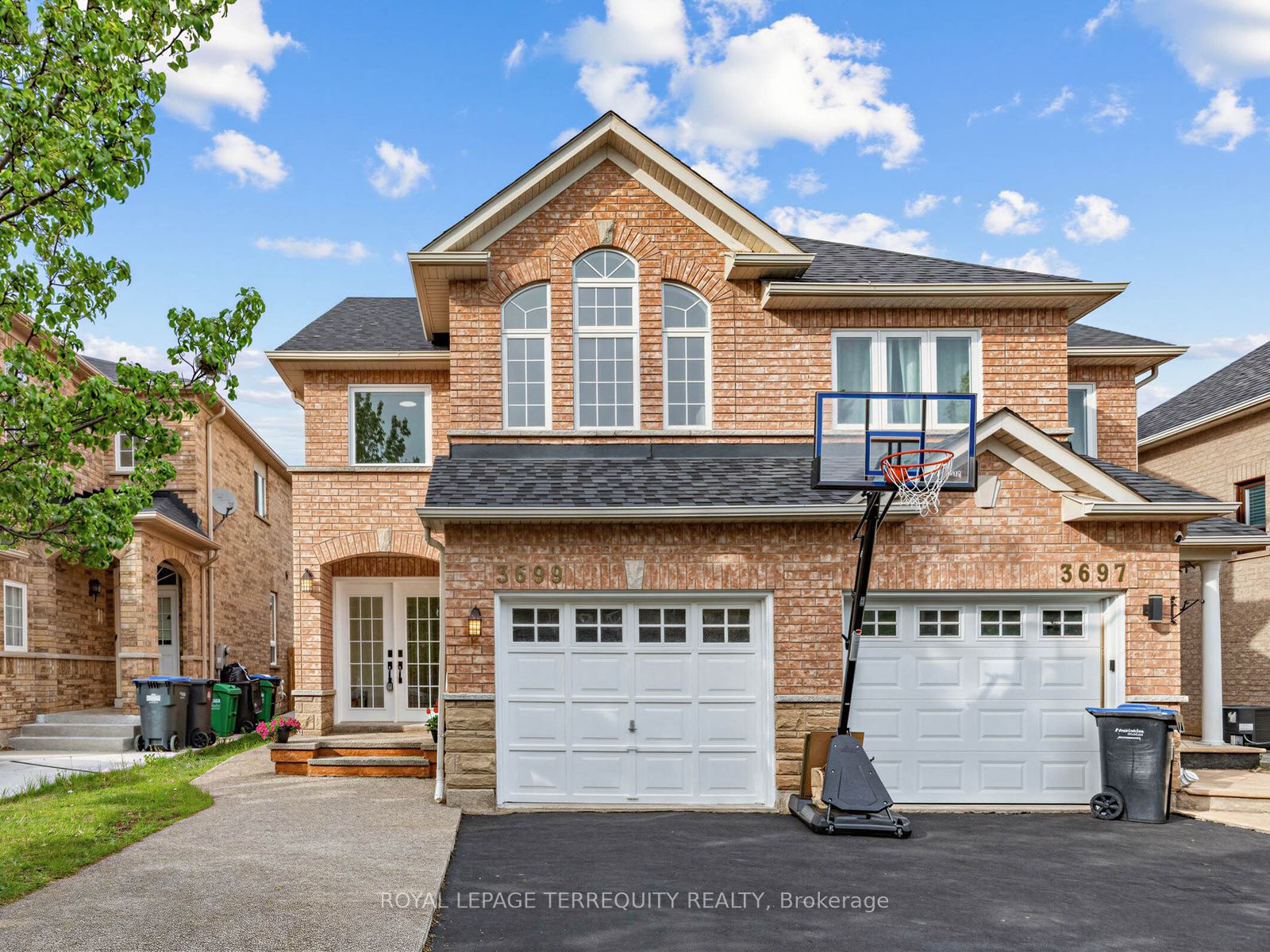 3699 Golden Locust Drive