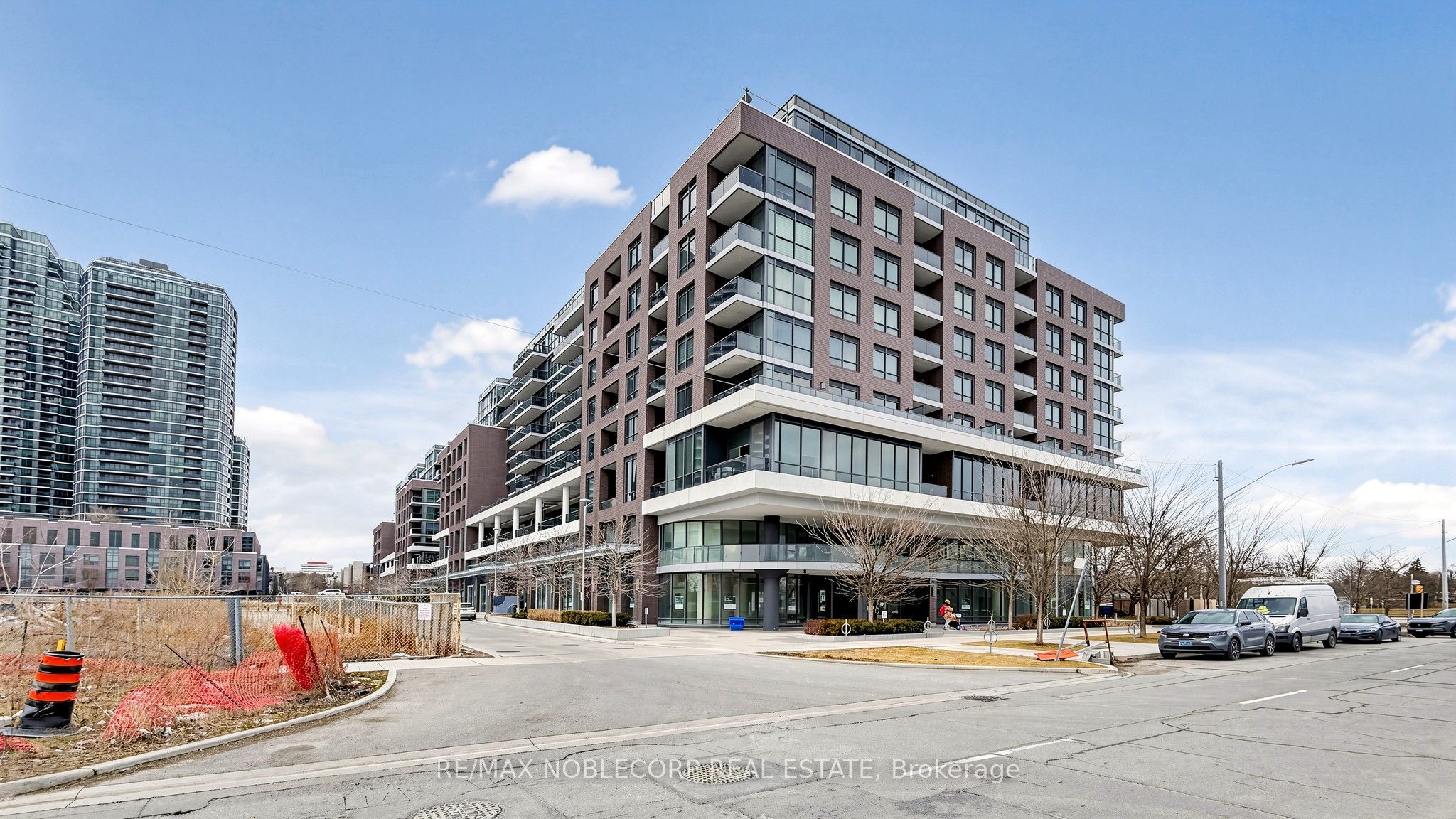 10 Gibbs Road 1005
