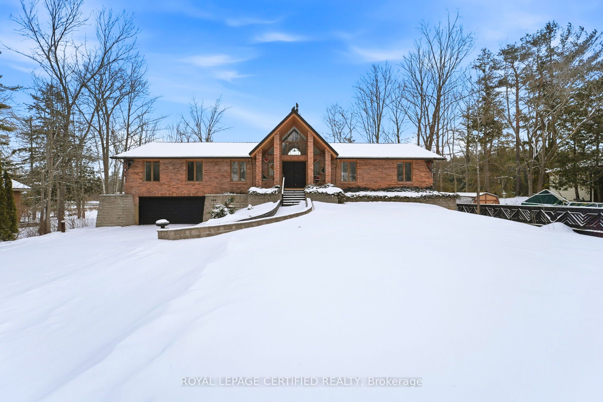 103 Sibbald Crescent