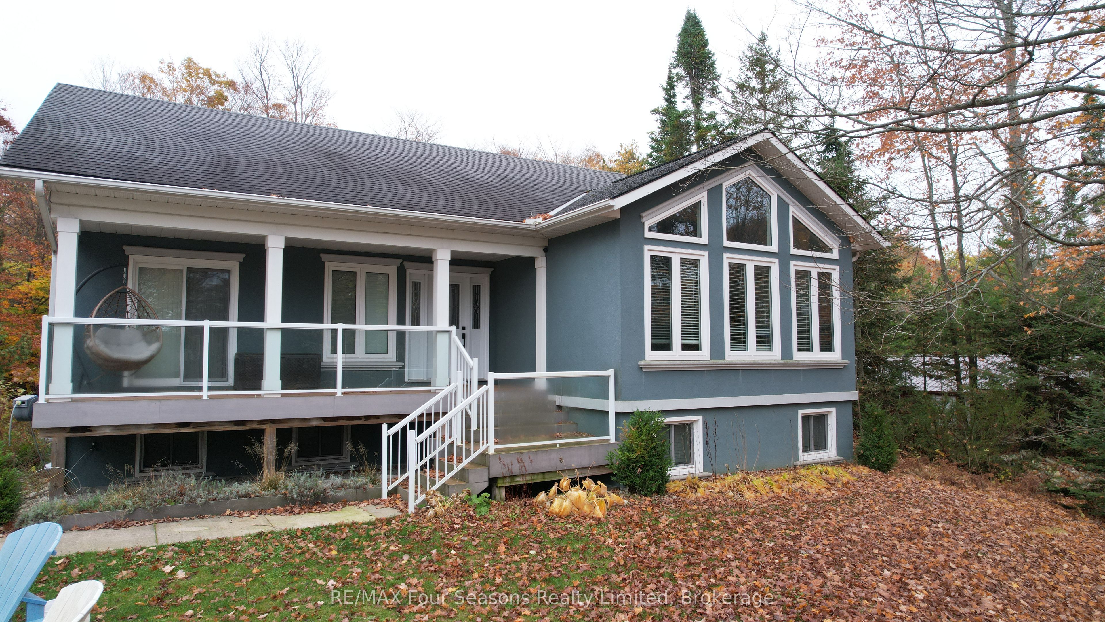 37 Silver Lake Crescent