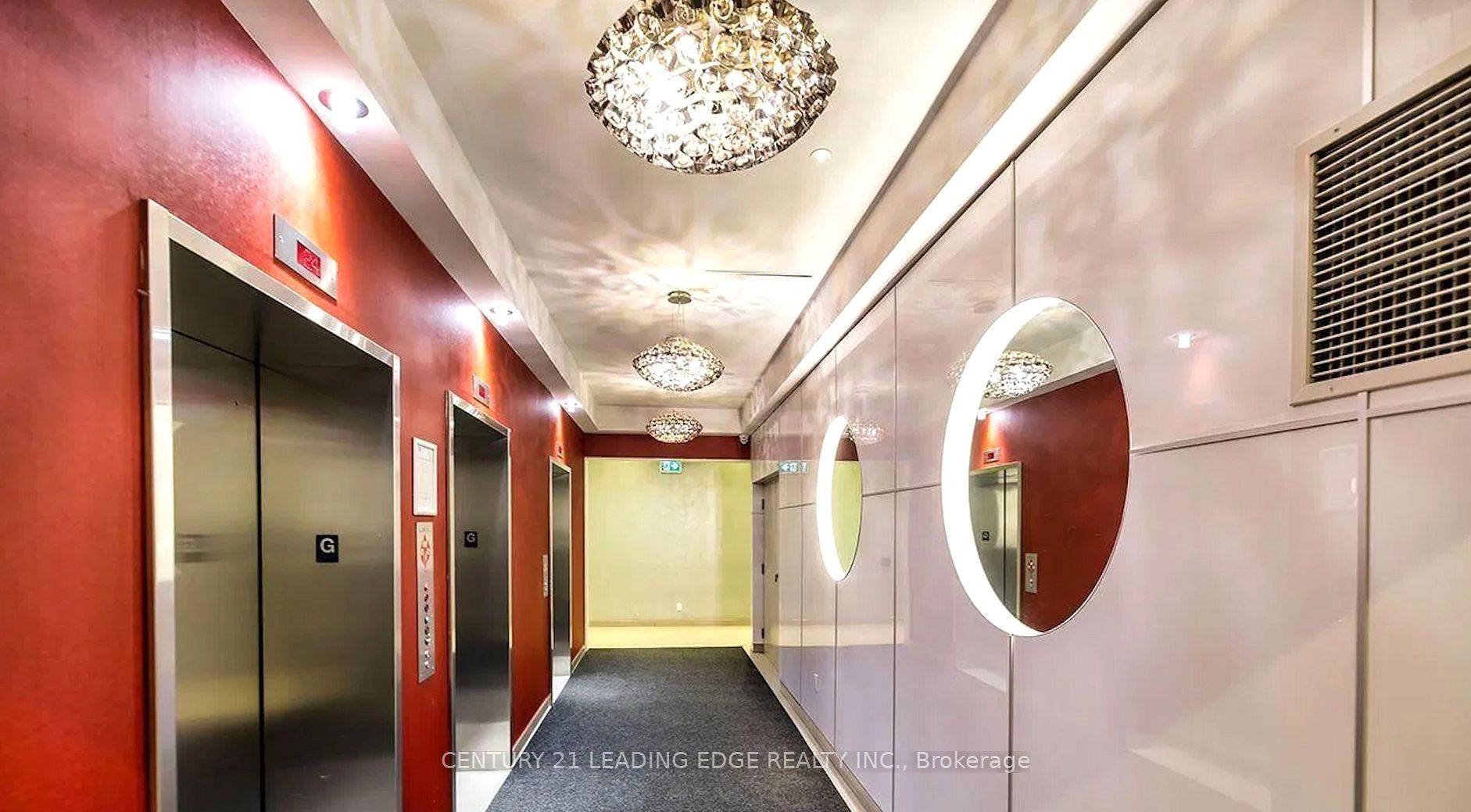 30 Meadowglen Place 711