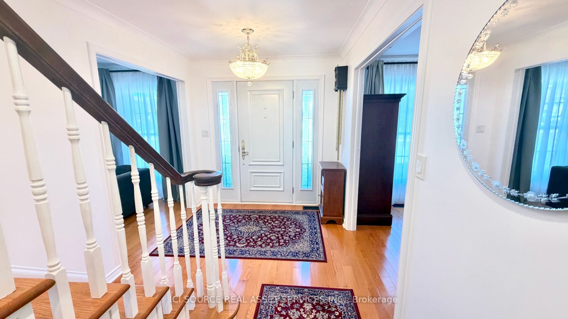 1920 Belvedere Crescent