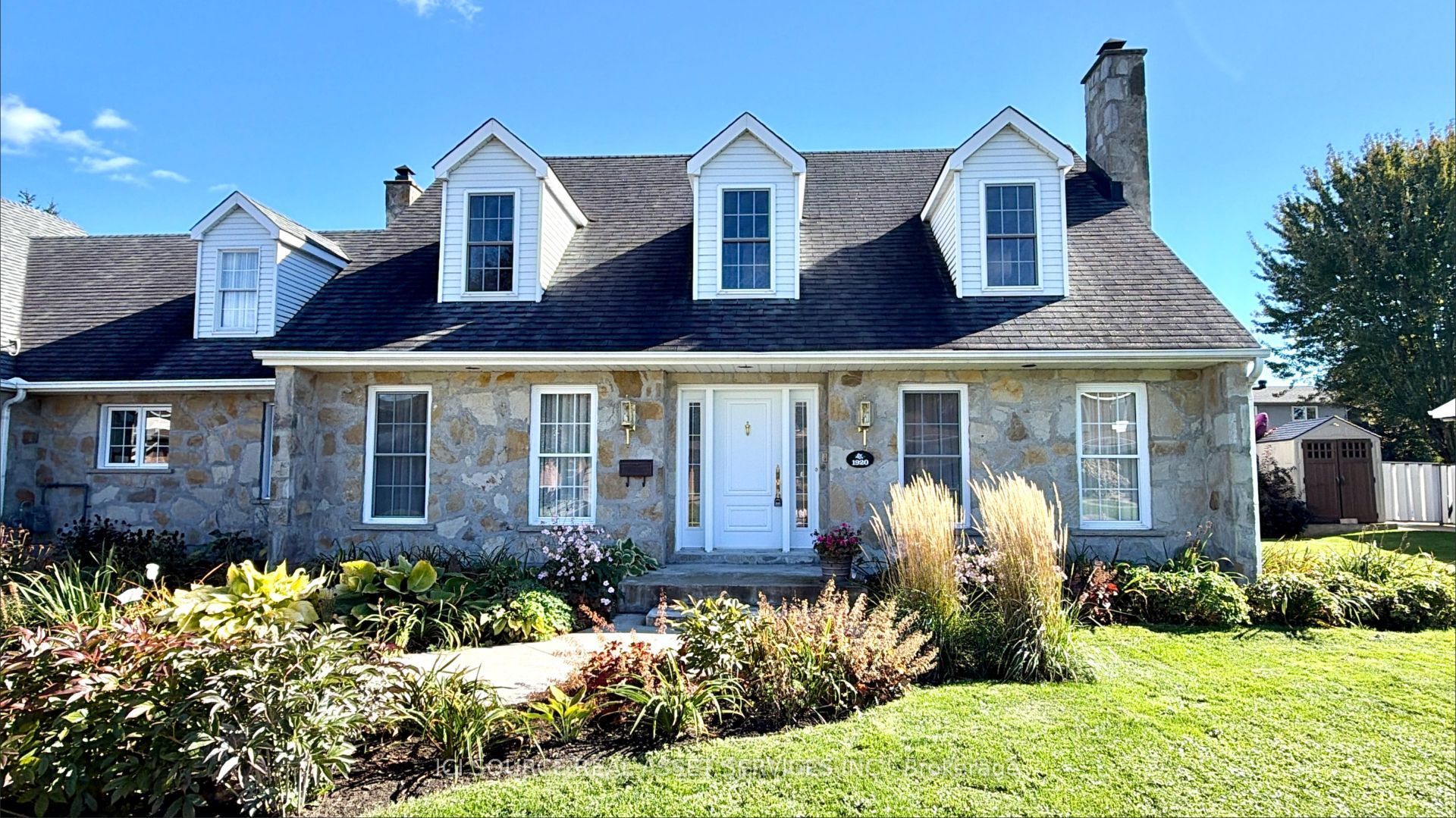 1920 Belvedere Crescent